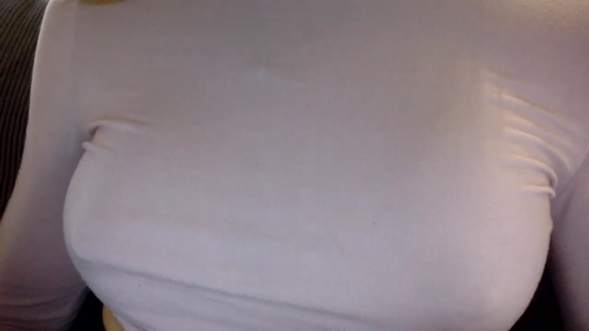 Gallery image thumbnail from EgoisticKitty's myfreecams stream on, 08/14/2024, 09:22 image 15 of 20
