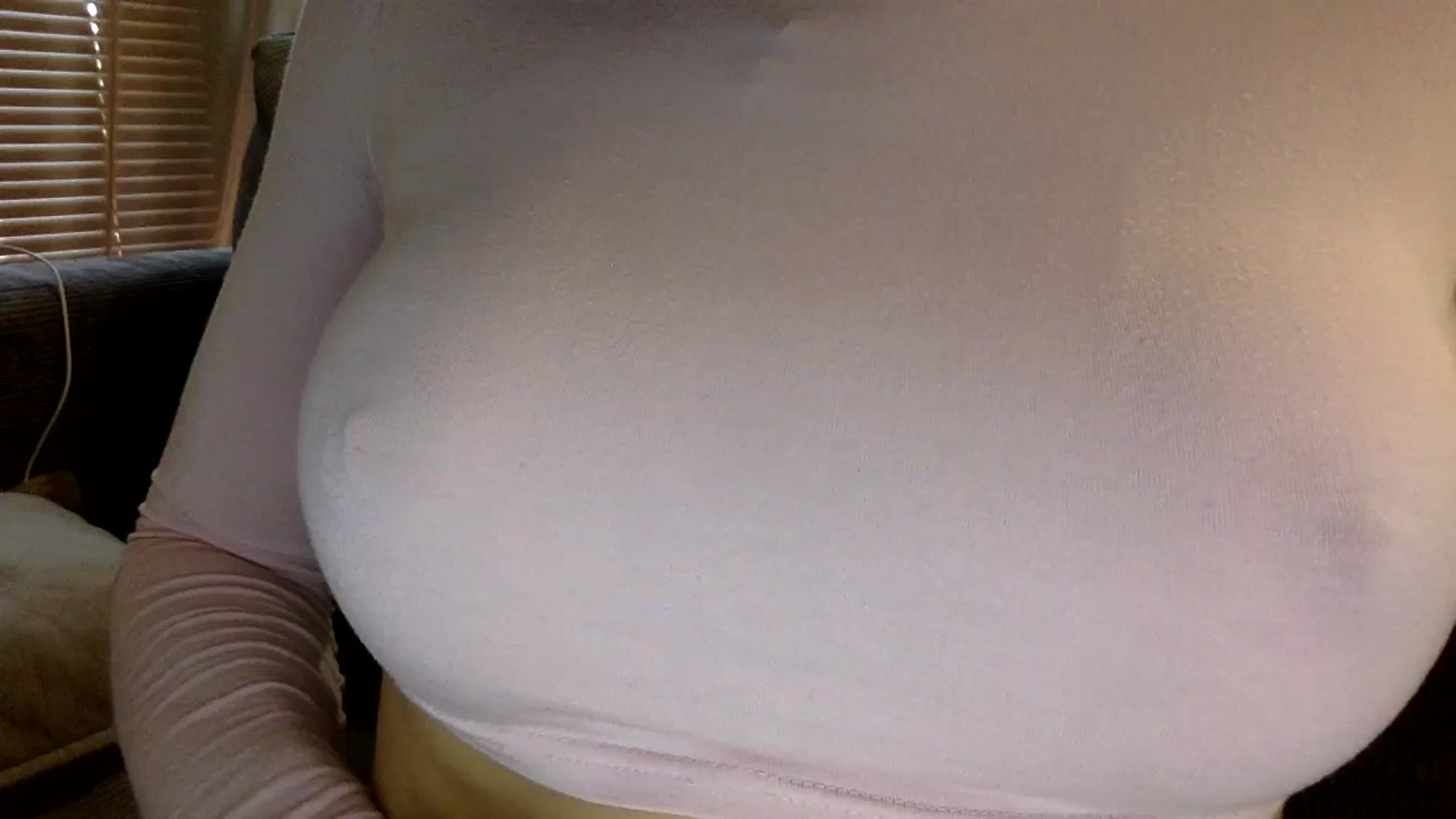 Gallery image thumbnail from EgoisticKitty's myfreecams stream on, 08/15/2024, 10:07 image 14 of 20