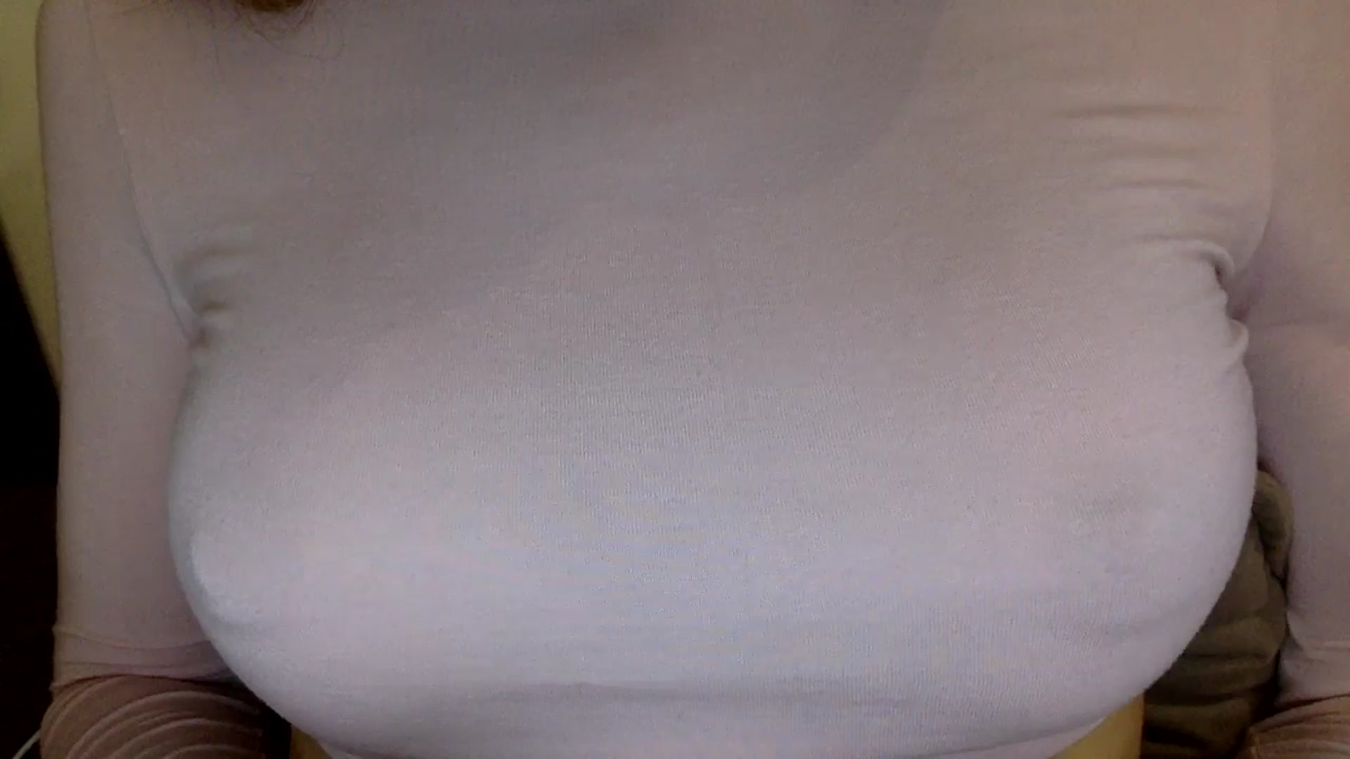 Gallery image thumbnail from EgoisticKitty's myfreecams stream on, 08/15/2024, 12:08 image 4 of 20
