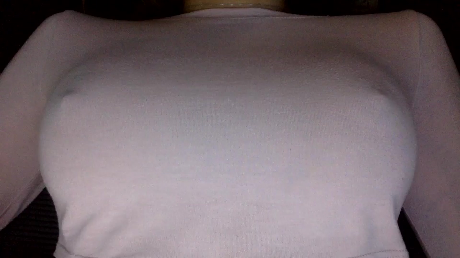 Gallery image thumbnail from EgoisticKitty's myfreecams stream on, 08/15/2024, 14:27 image 10 of 20