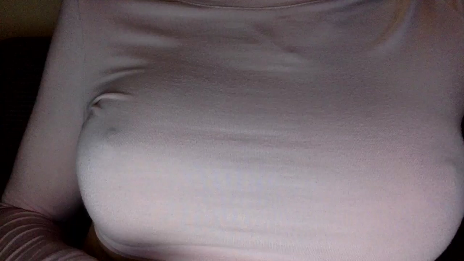 Gallery image thumbnail from EgoisticKitty's myfreecams stream on, 08/15/2024, 15:51 image 1 of 20