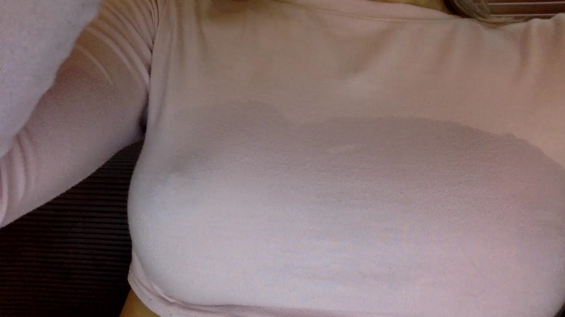 Gallery image thumbnail from EgoisticKitty's myfreecams stream on, 08/16/2024, 14:55 image 1 of 20