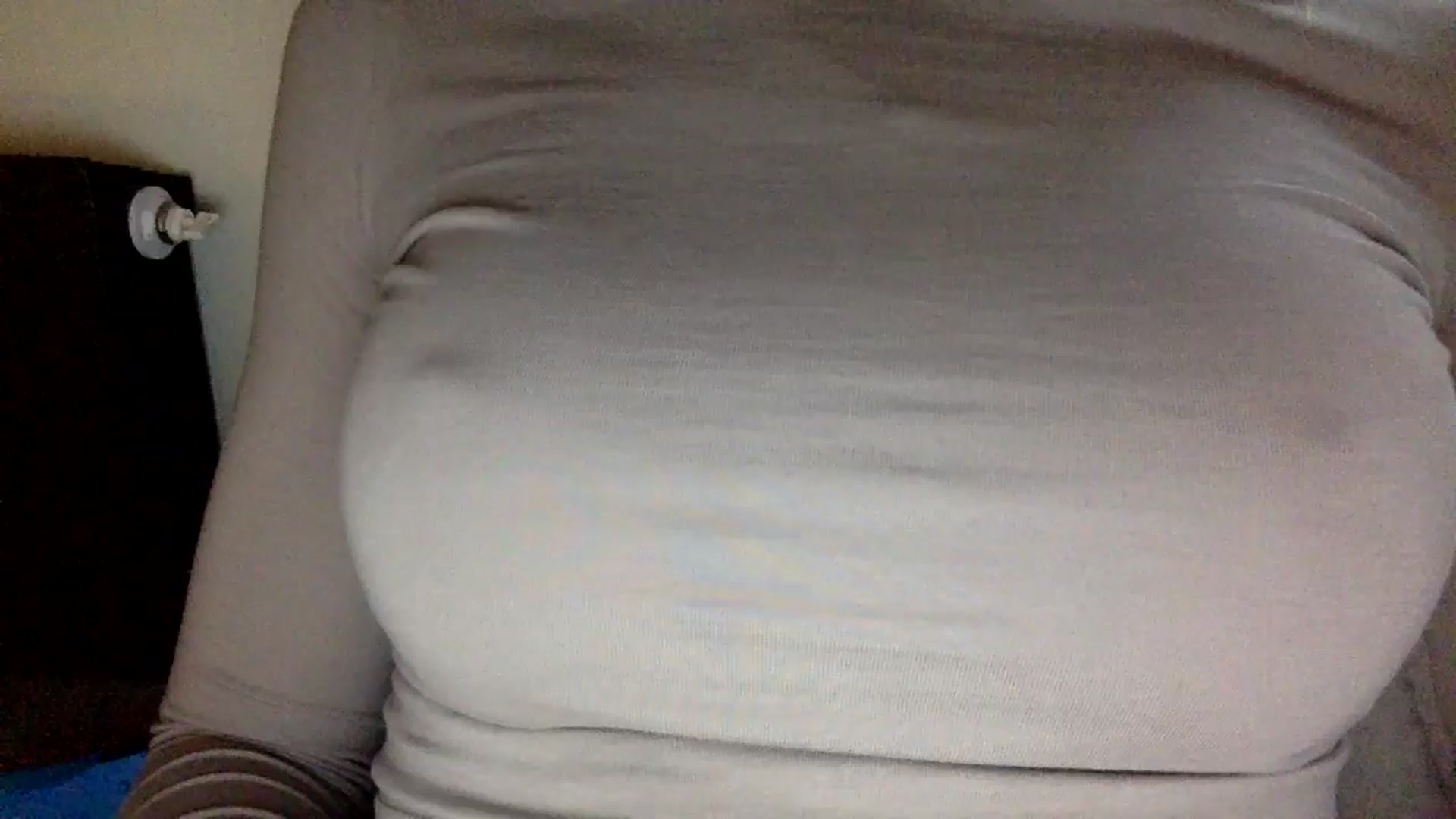 Gallery image thumbnail from EgoisticKitty's myfreecams stream on, 08/17/2024, 14:19 image 1 of 20