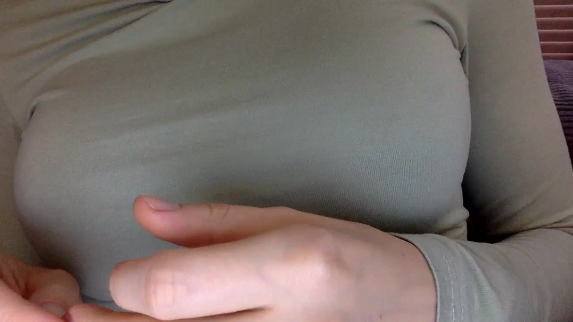 Gallery image thumbnail from EgoisticKitty's myfreecams stream on, 08/20/2024, 14:49 image 4 of 20