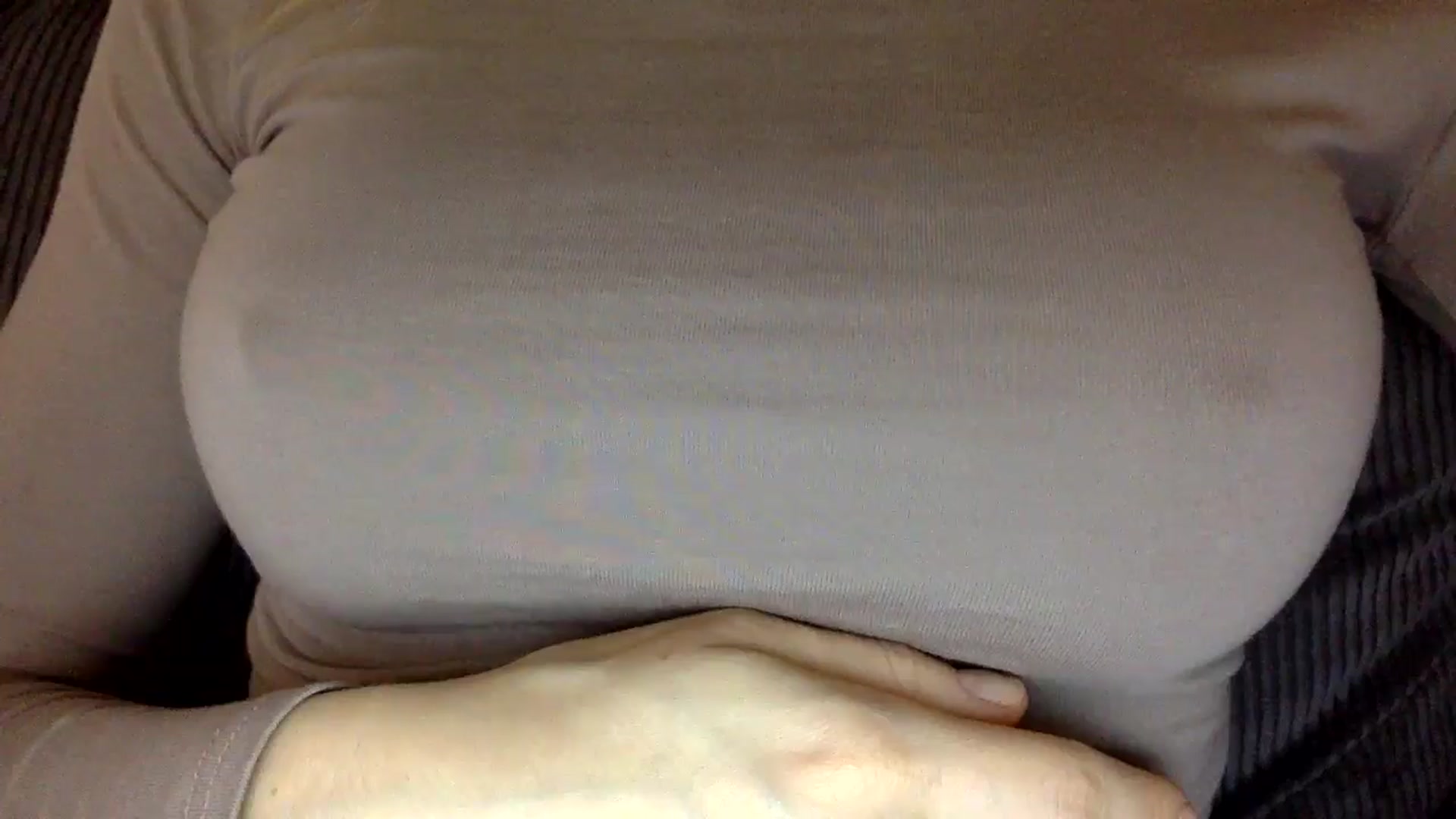 Gallery image thumbnail from EgoisticKitty's myfreecams stream on, 08/21/2024, 08:53 image 17 of 20