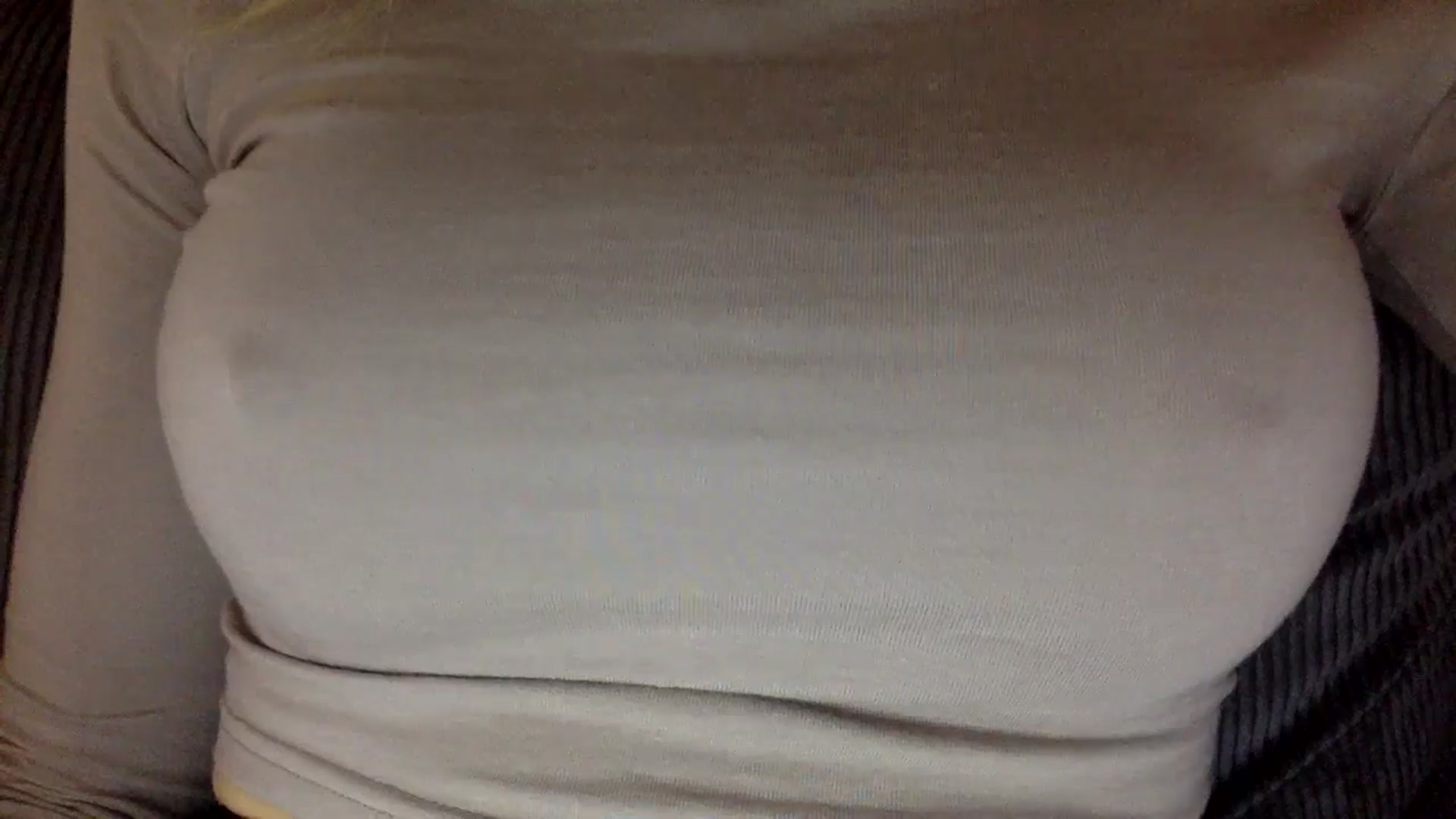Gallery image thumbnail from EgoisticKitty's myfreecams stream on, 08/21/2024, 08:53 image 16 of 20