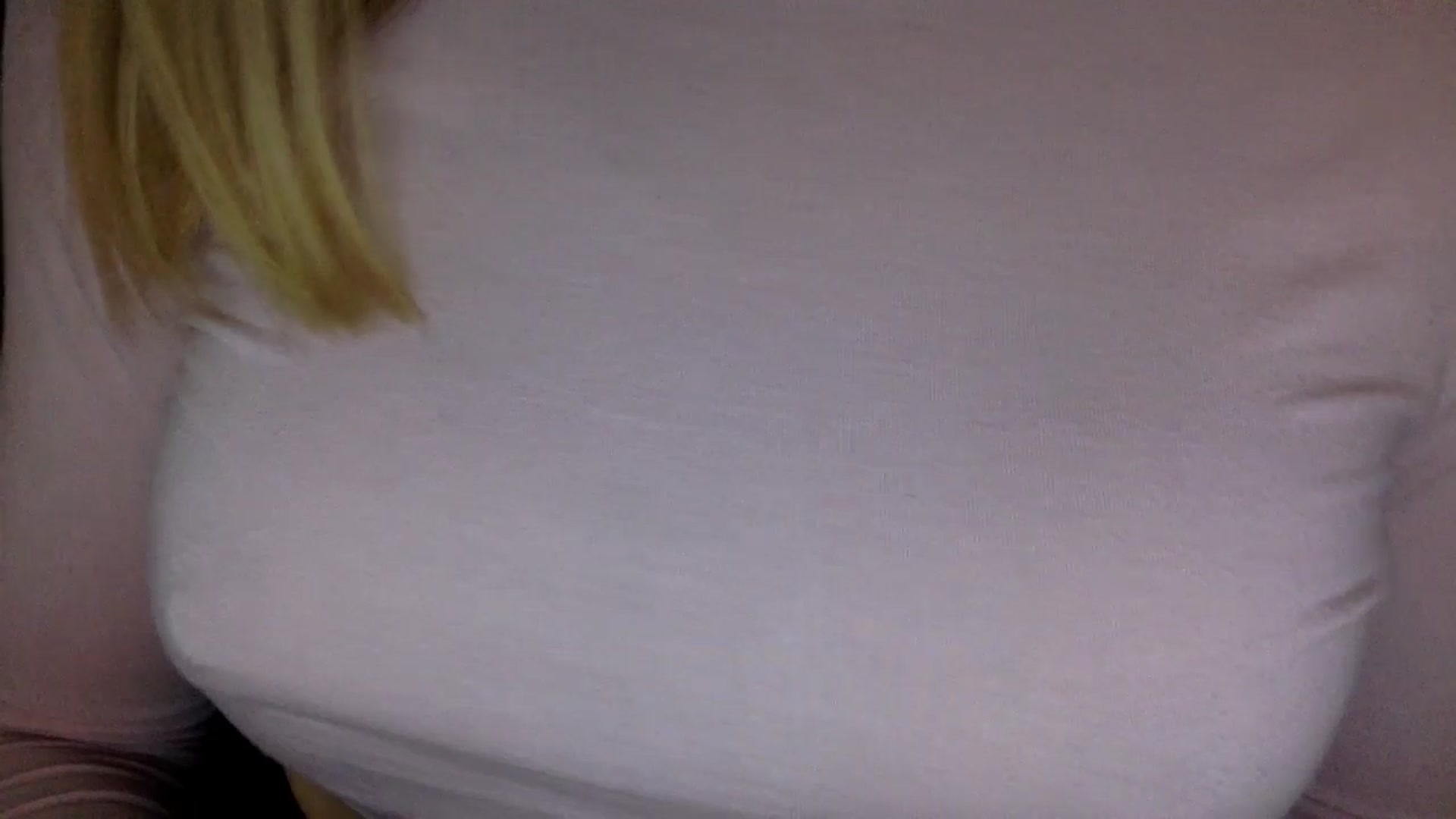 Gallery image thumbnail from EgoisticKitty's myfreecams stream on, 08/21/2024, 13:00 image 7 of 20