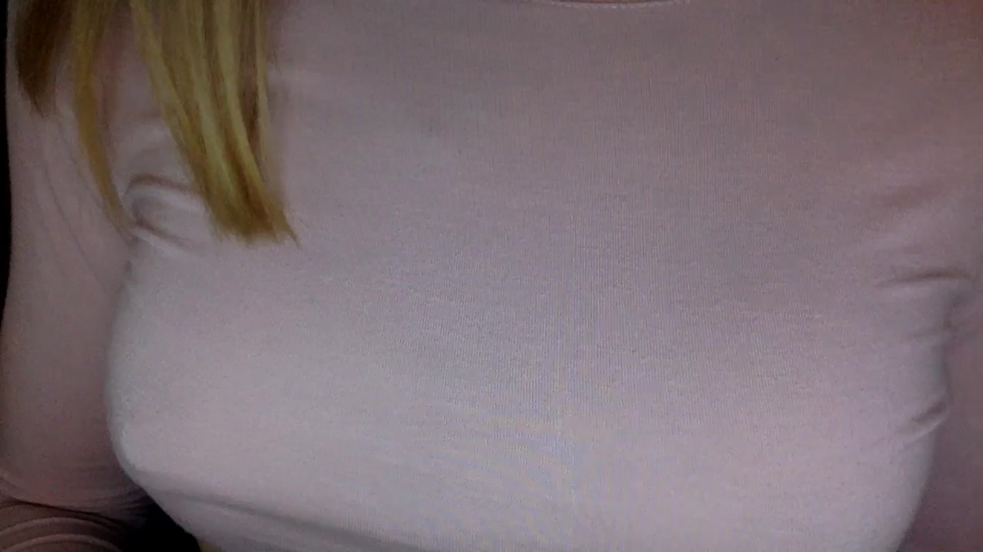 Gallery image thumbnail from EgoisticKitty's myfreecams stream on, 08/21/2024, 13:00 image 6 of 20