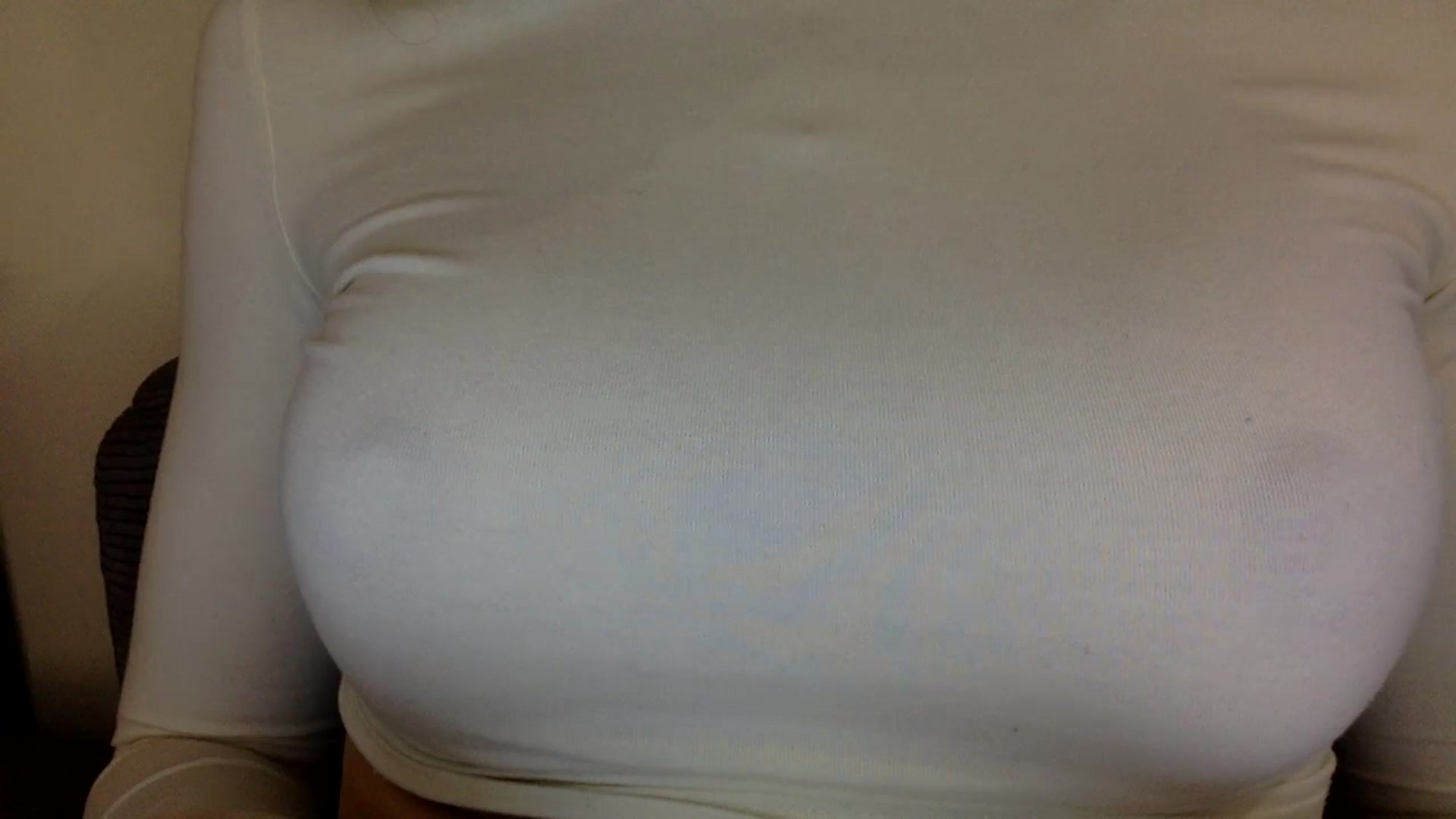 Gallery image thumbnail from EgoisticKitty's myfreecams stream on, 08/22/2024, 13:51 image 9 of 20