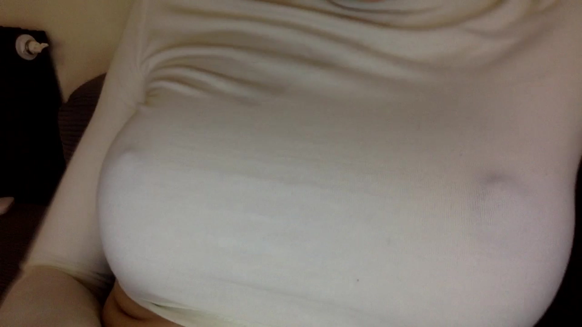 Gallery image thumbnail from EgoisticKitty's myfreecams stream on, 08/22/2024, 13:51 image 15 of 20