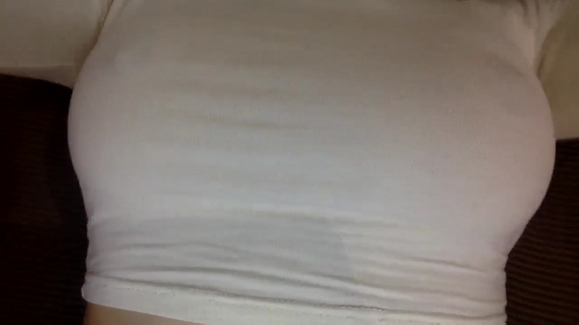Gallery image thumbnail from EgoisticKitty's myfreecams stream on, 08/23/2024, 10:47 image 19 of 20