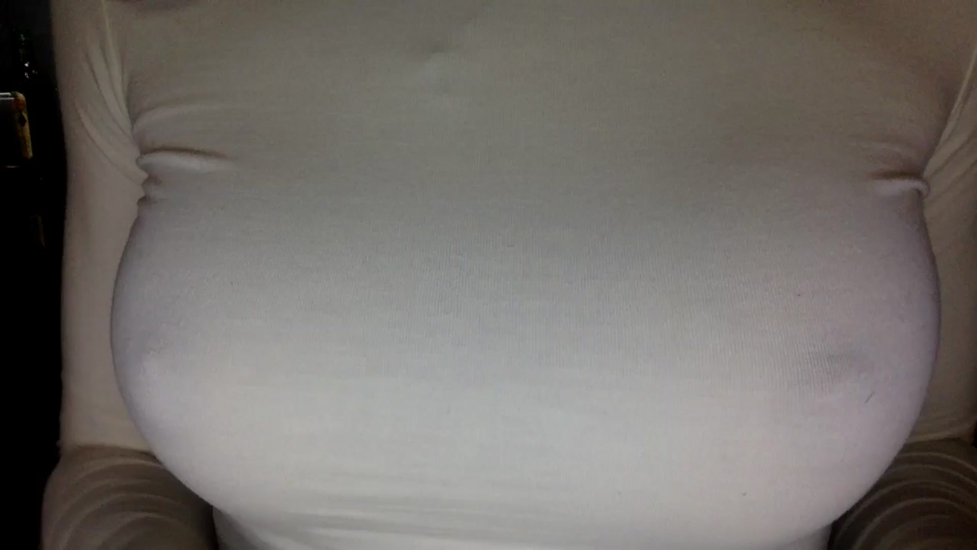 Gallery image thumbnail from EgoisticKitty's myfreecams stream on, 08/26/2024, 11:20 image 16 of 20