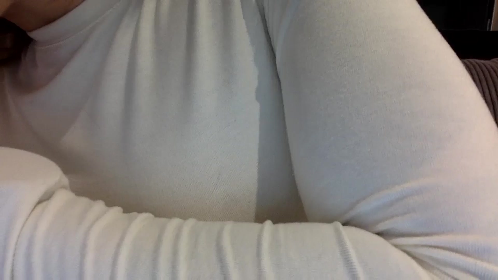 Gallery image thumbnail from EgoisticKitty's myfreecams stream on, 08/26/2024, 11:20 image 2 of 20