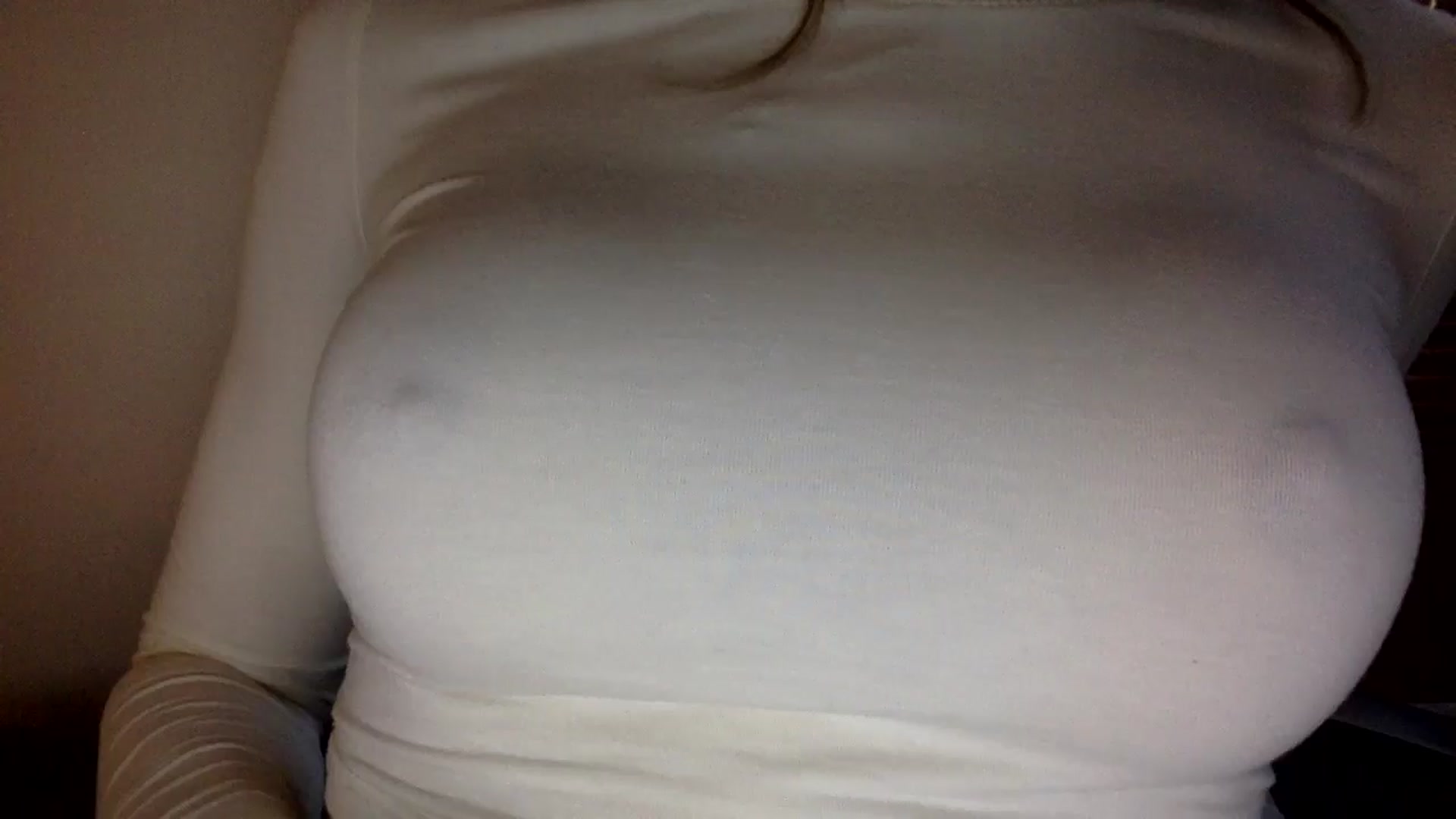 Gallery image thumbnail from EgoisticKitty's myfreecams stream on, 08/26/2024, 14:00 image 5 of 20