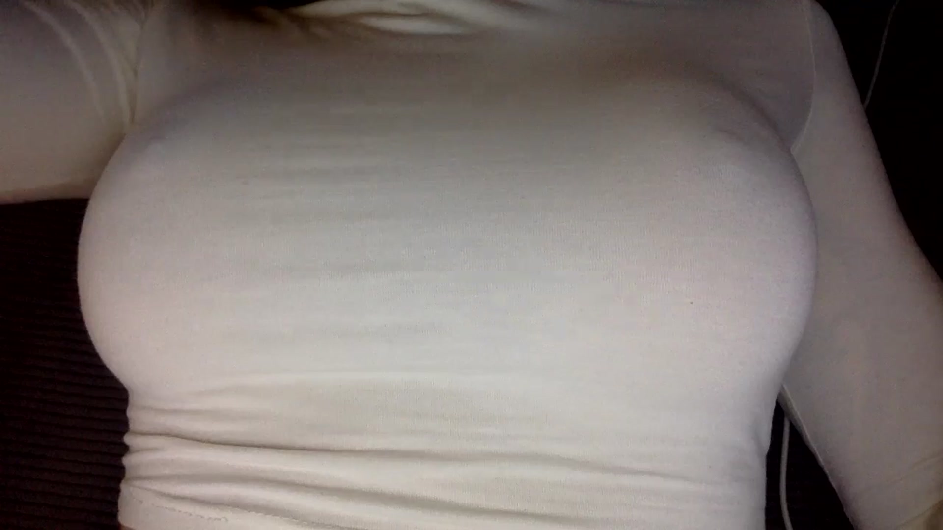 Gallery image thumbnail from EgoisticKitty's myfreecams stream on, 08/26/2024, 14:00 image 18 of 20