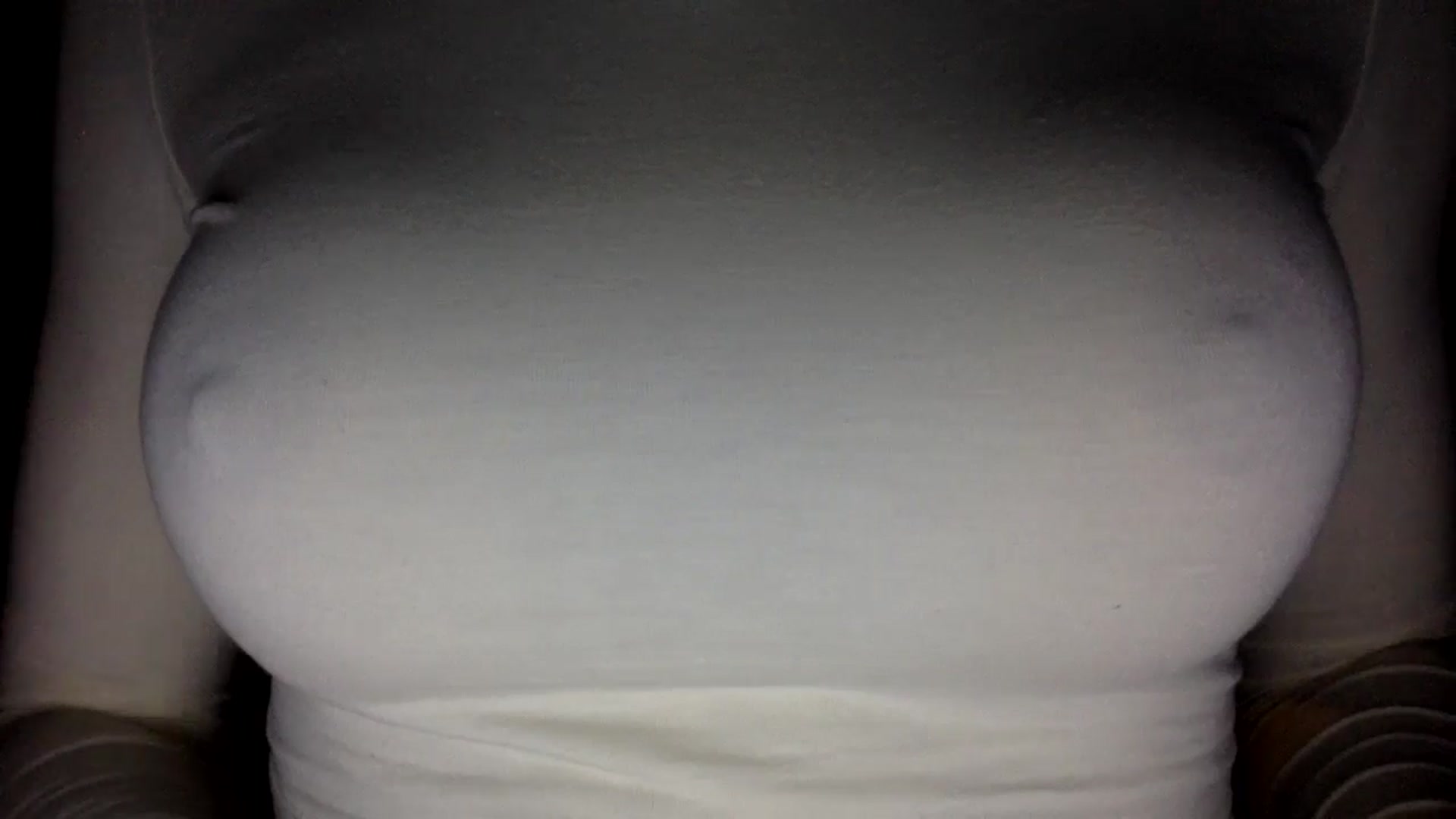 Gallery image thumbnail from EgoisticKitty's myfreecams stream on, 08/26/2024, 14:00 image 20 of 20