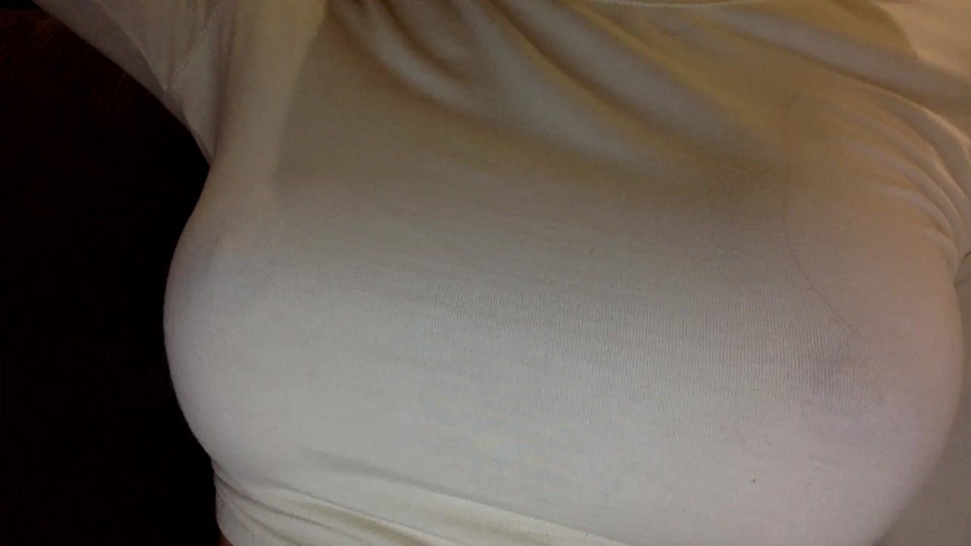 Gallery image thumbnail from EgoisticKitty's myfreecams stream on, 08/26/2024, 17:39 image 18 of 20
