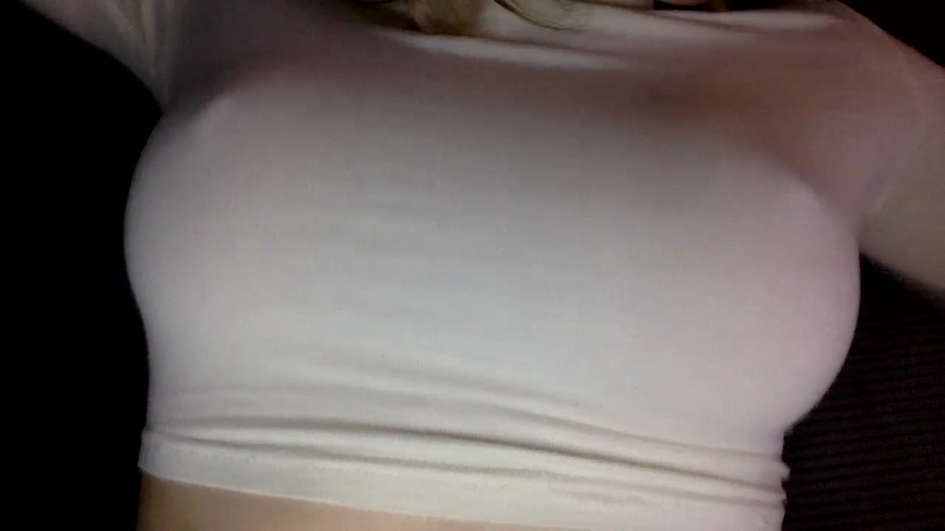 Gallery image thumbnail from EgoisticKitty's myfreecams stream on, 08/27/2024, 12:12 image 11 of 20