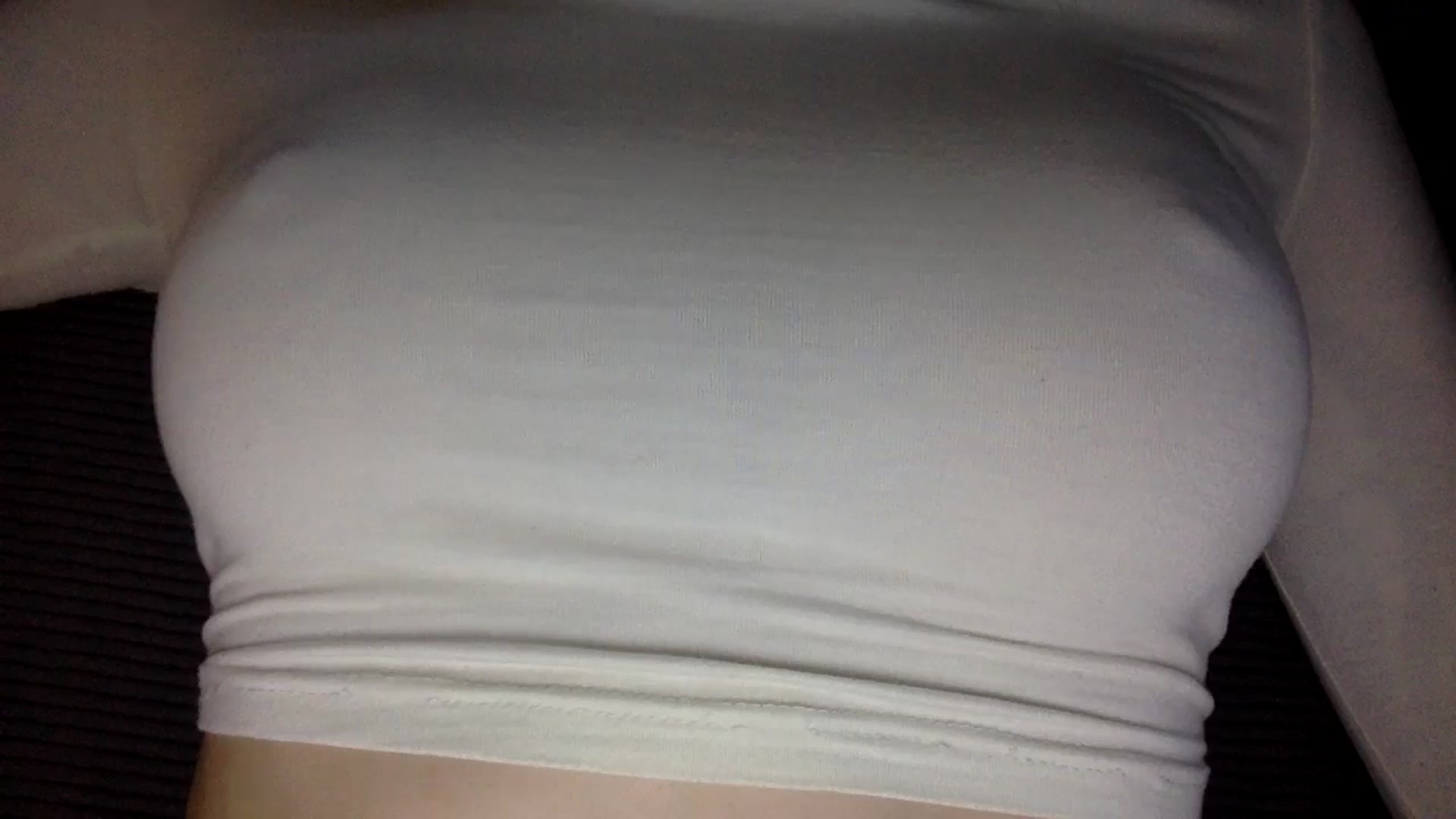 Gallery image thumbnail from EgoisticKitty's myfreecams stream on, 08/27/2024, 12:12 image 16 of 20