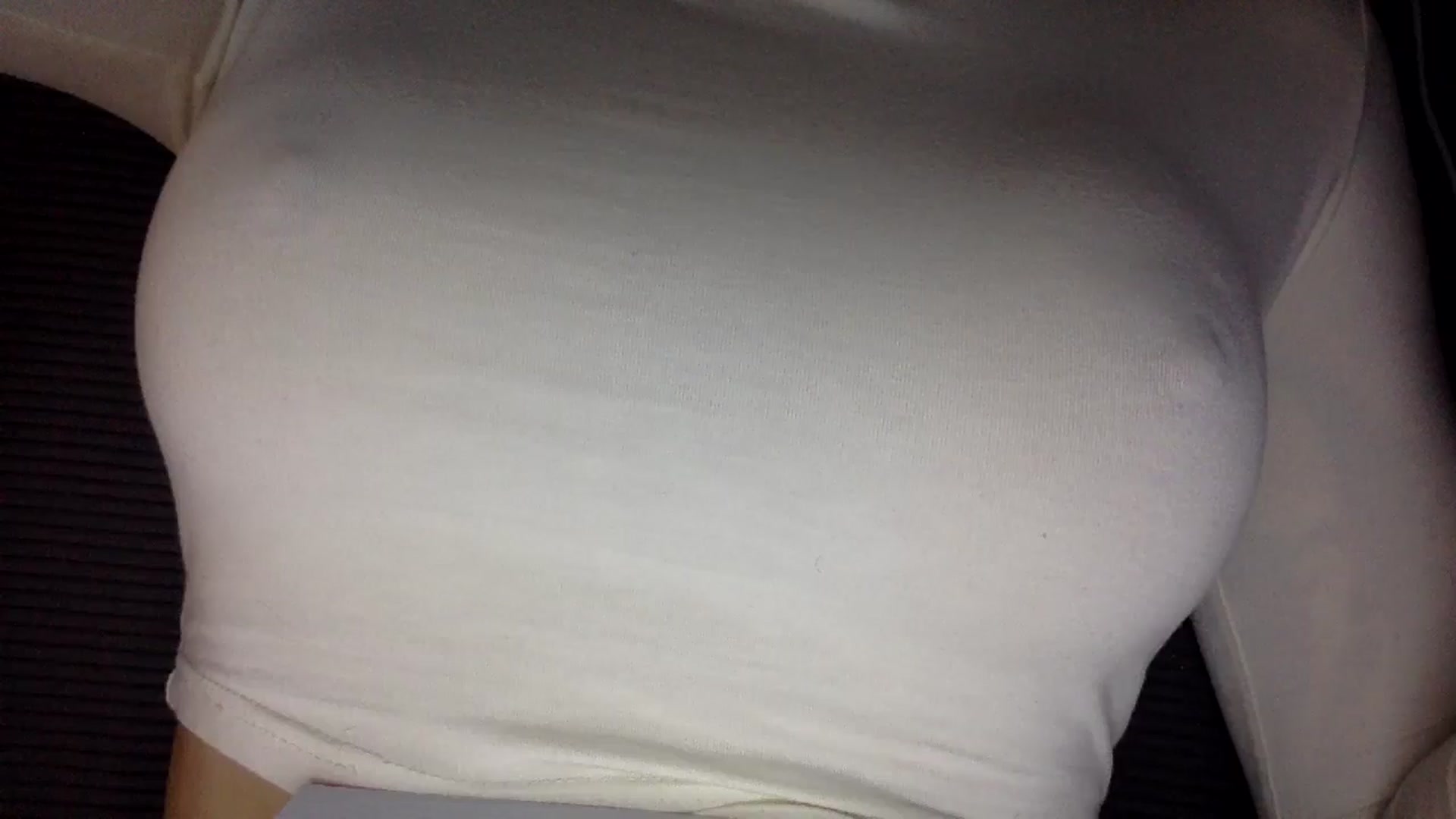 Gallery image thumbnail from EgoisticKitty's myfreecams stream on, 08/27/2024, 15:42 image 10 of 20