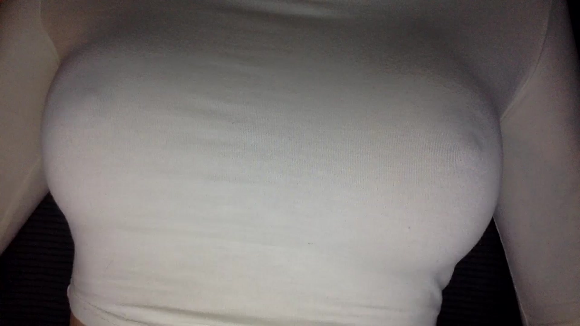 Gallery image thumbnail from EgoisticKitty's myfreecams stream on, 08/27/2024, 15:42 image 13 of 20