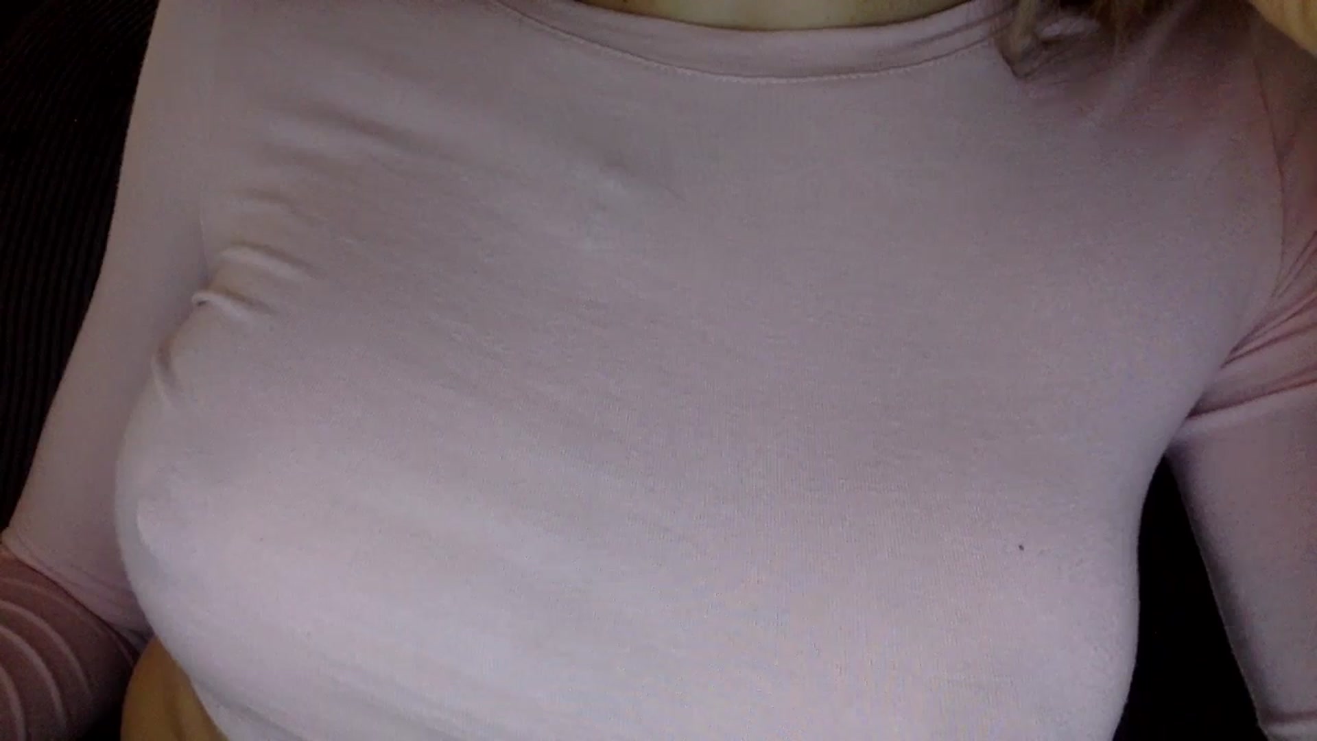Gallery image thumbnail from EgoisticKitty's myfreecams stream on, 08/29/2024, 08:47 image 10 of 20