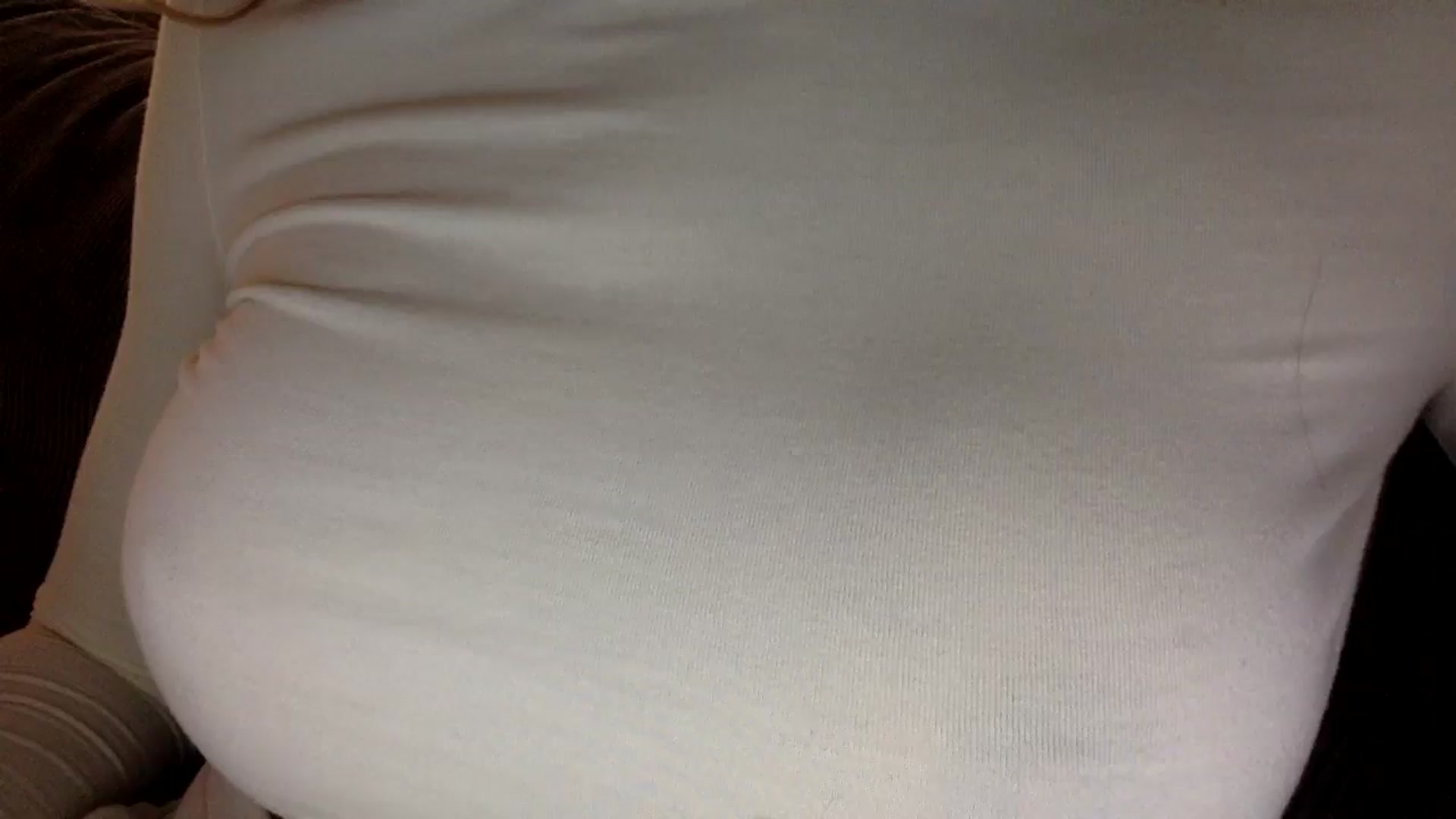 Gallery image thumbnail from EgoisticKitty's myfreecams stream on, 09/02/2024, 08:08 image 14 of 20