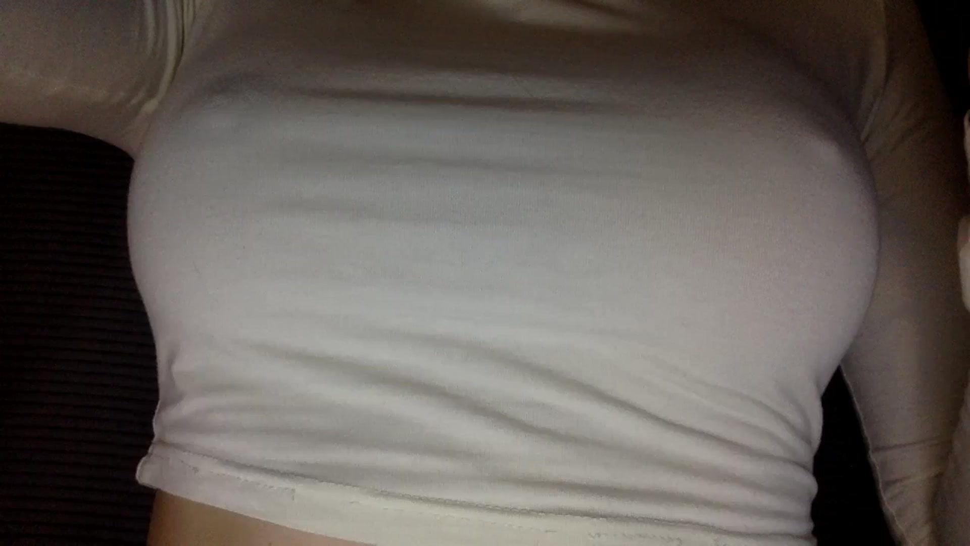 Gallery image thumbnail from EgoisticKitty's myfreecams stream on, 09/04/2024, 15:39 image 6 of 20