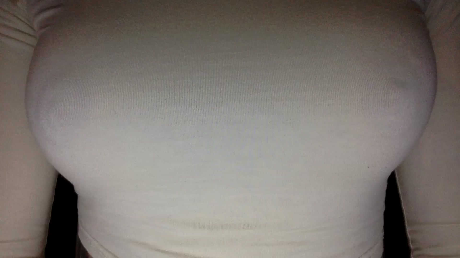 Gallery image thumbnail from EgoisticKitty's myfreecams stream on, 09/06/2024, 08:39 image 19 of 20