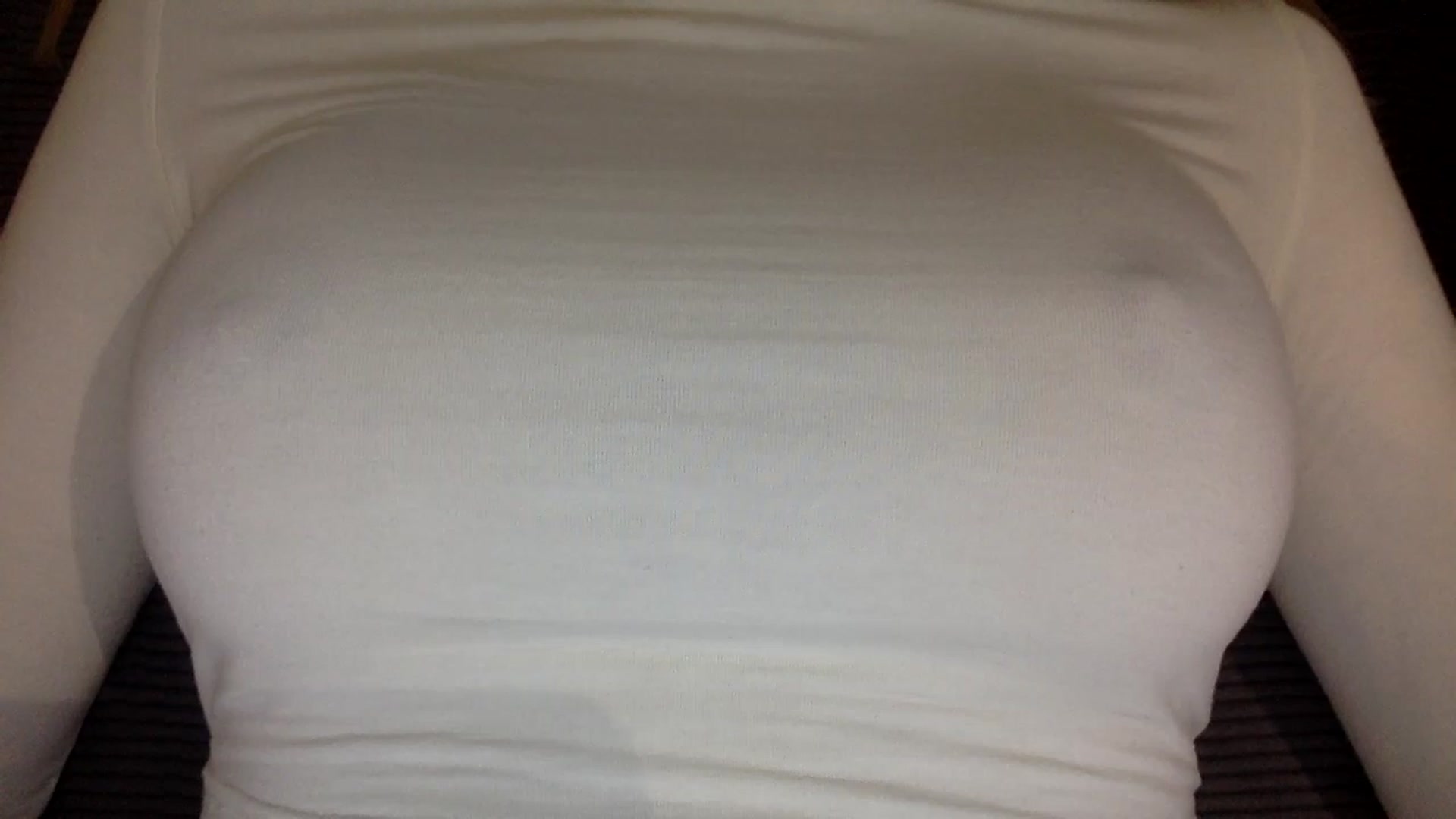 Gallery image thumbnail from EgoisticKitty's myfreecams stream on, 09/07/2024, 12:02 image 18 of 20