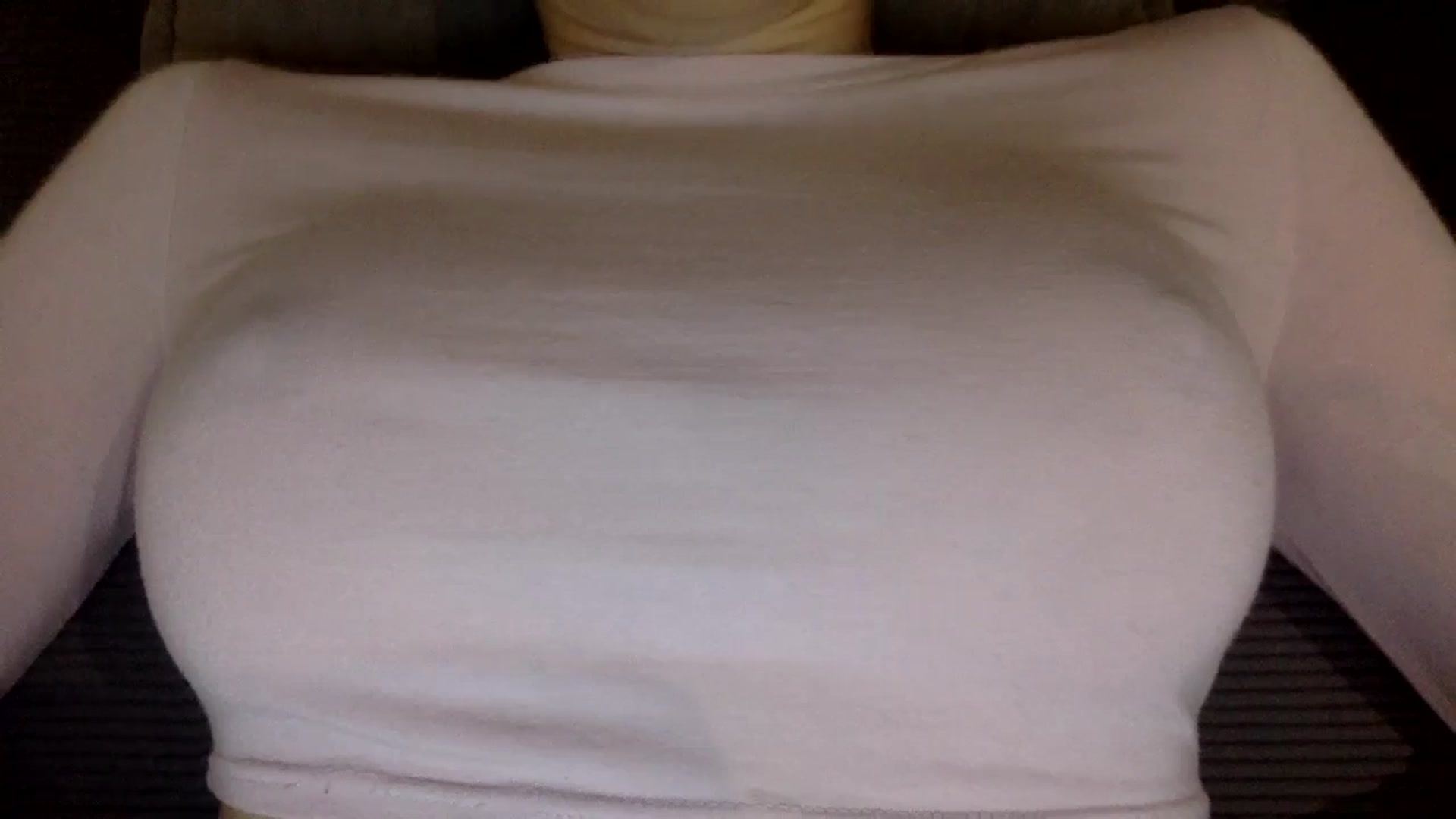 Gallery image thumbnail from EgoisticKitty's myfreecams stream on, 09/08/2024, 14:49 image 11 of 20