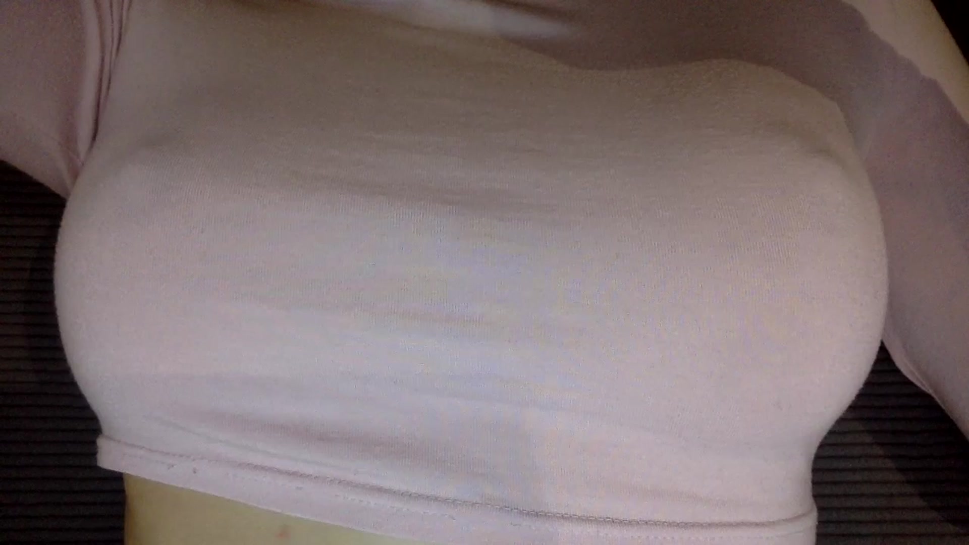 Gallery image thumbnail from EgoisticKitty's myfreecams stream on, 09/08/2024, 14:49 image 19 of 20