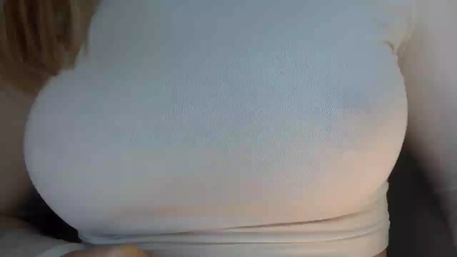 Gallery image thumbnail from EgoisticKitty's myfreecams stream on, 09/20/2024, 11:53 image 6 of 20