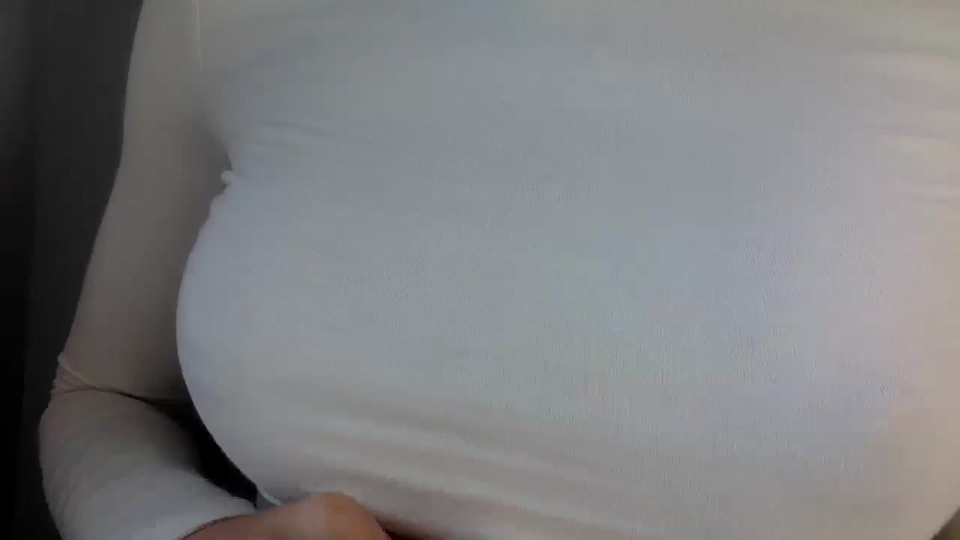 Gallery image thumbnail from EgoisticKitty's myfreecams stream on, 09/20/2024, 13:01 image 17 of 20