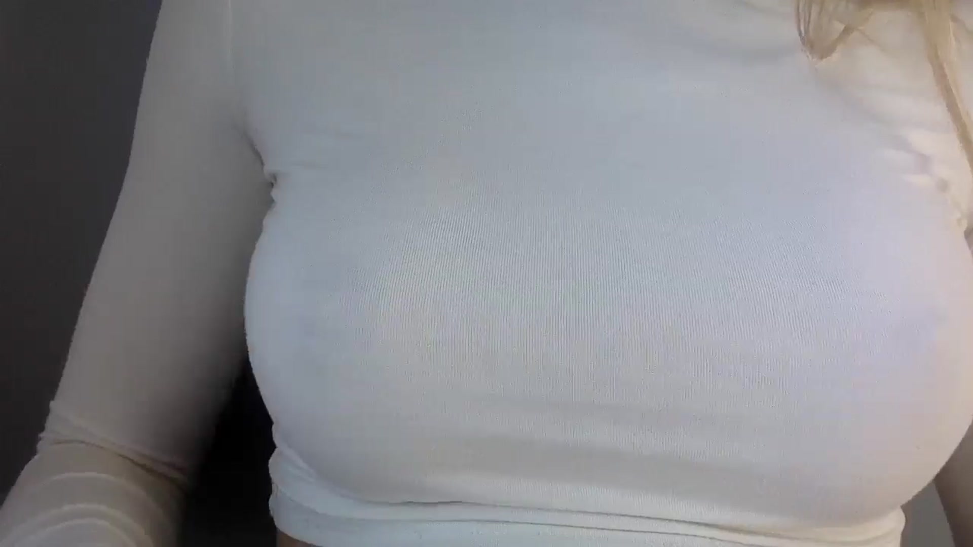 Gallery image thumbnail from EgoisticKitty's myfreecams stream on, 09/20/2024, 13:01 image 10 of 20