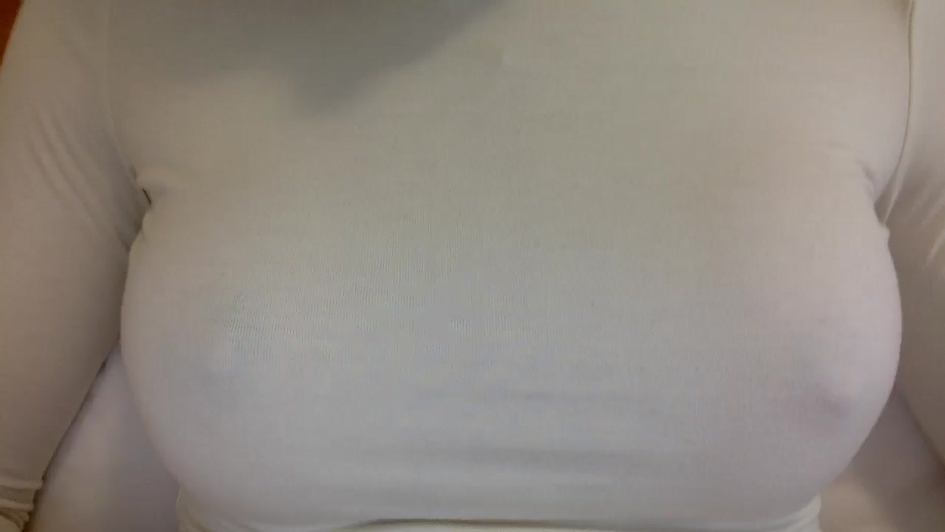 Gallery image thumbnail from EgoisticKitty's myfreecams stream on, 09/23/2024, 14:43 image 4 of 20