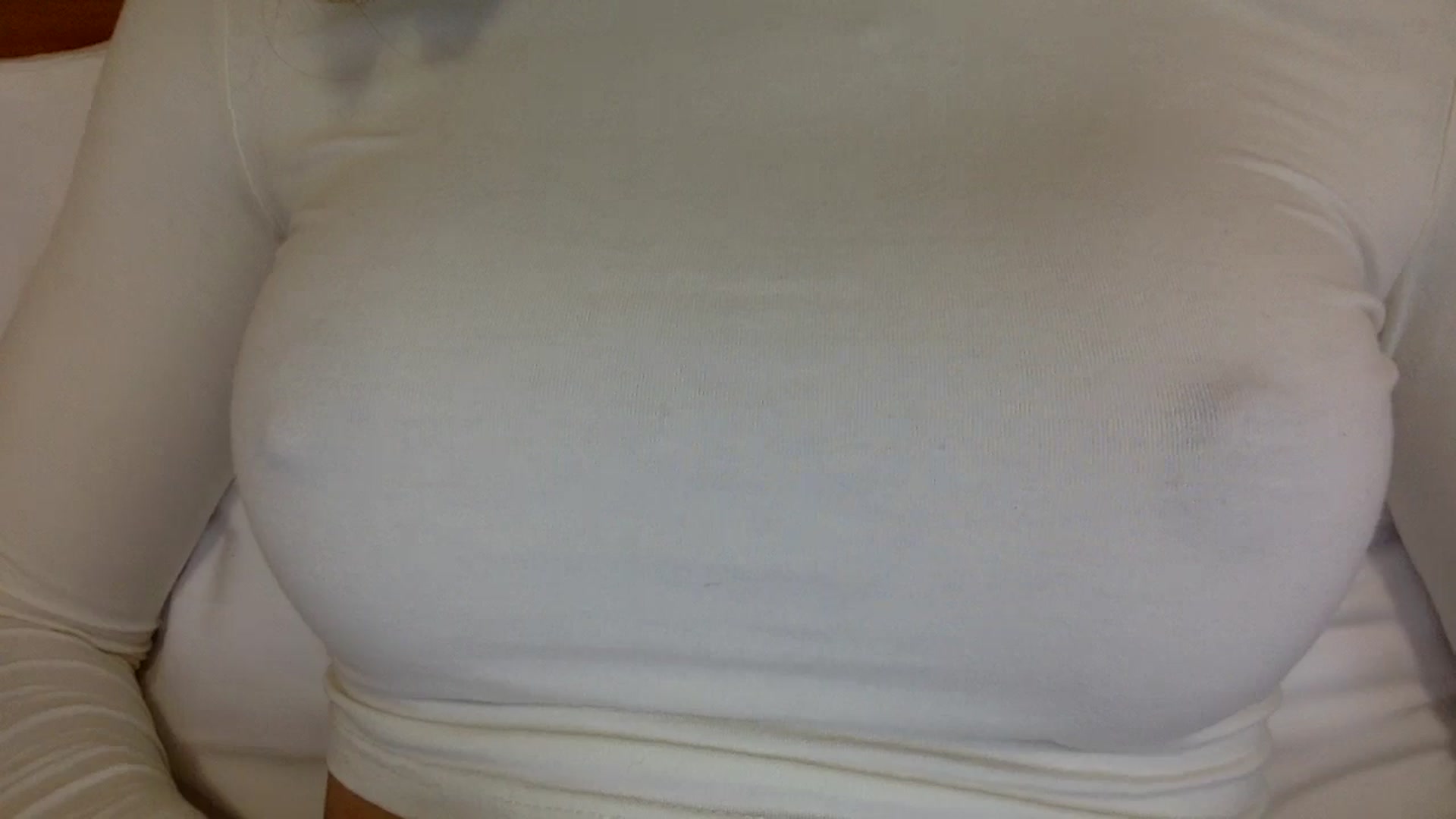 Gallery image thumbnail from EgoisticKitty's myfreecams stream on, 09/23/2024, 15:06 image 6 of 20