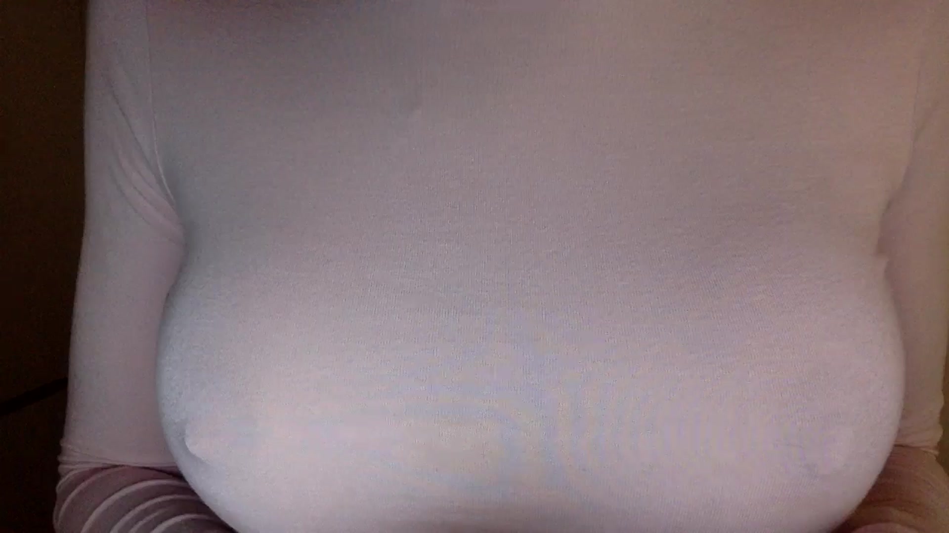 Gallery image thumbnail from EgoisticKitty's myfreecams stream on, 09/25/2024, 08:29 image 16 of 20