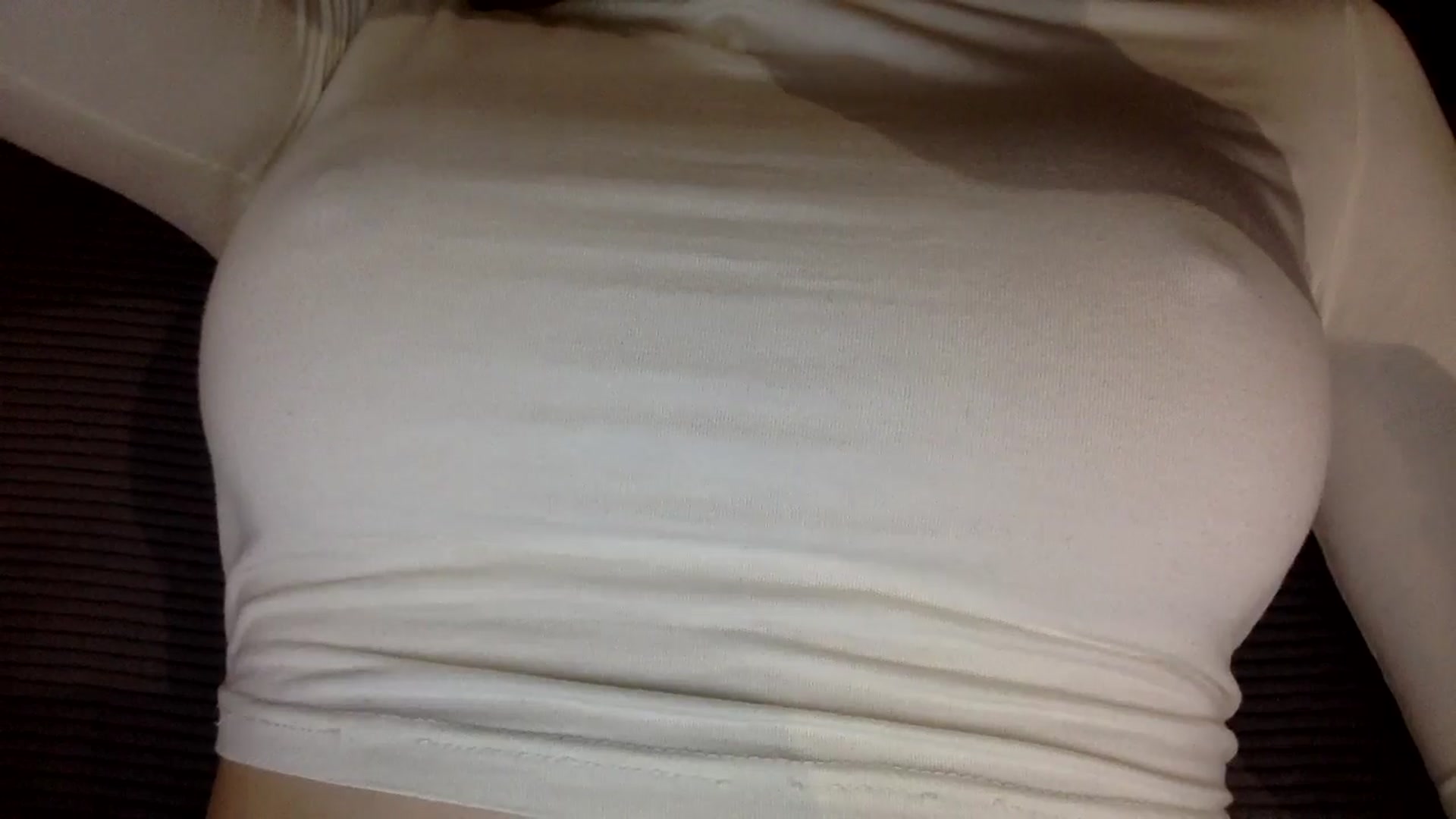 Gallery image thumbnail from EgoisticKitty's myfreecams stream on, 09/28/2024, 18:58 image 3 of 20