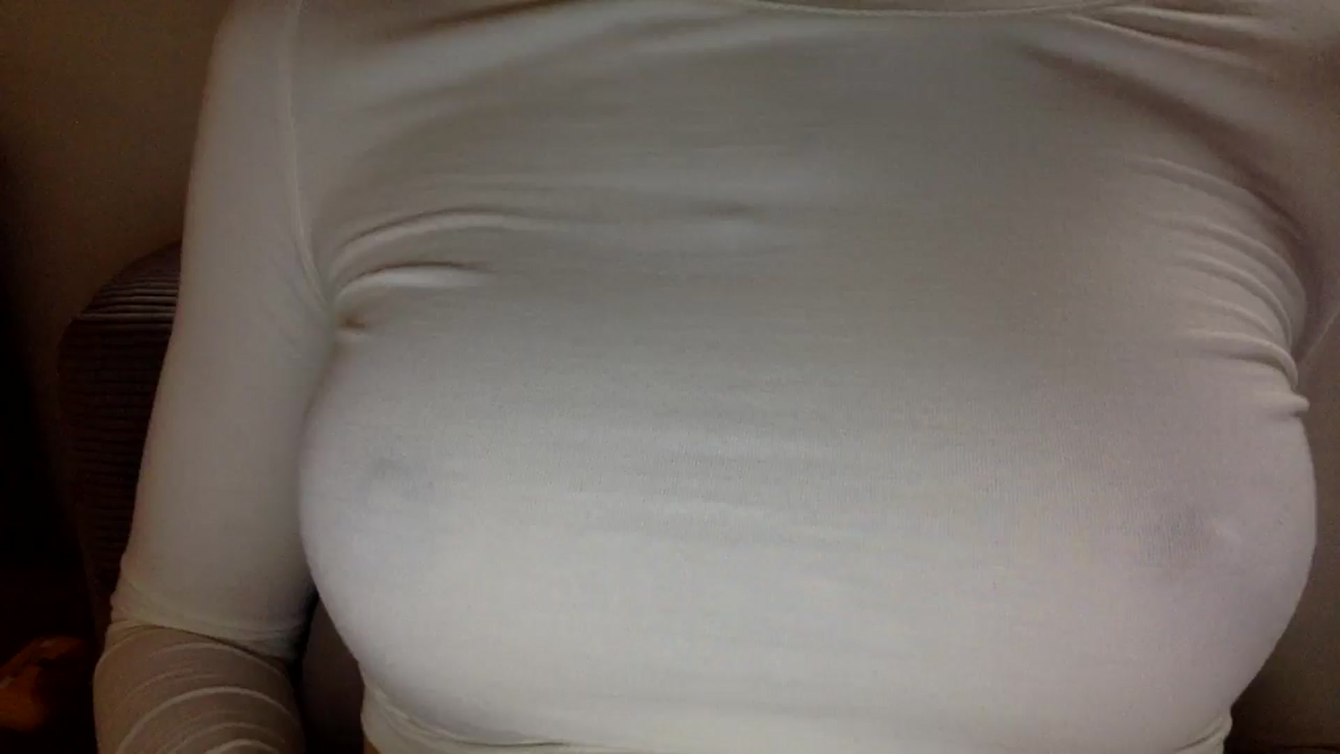 Gallery image thumbnail from EgoisticKitty's myfreecams stream on, 09/30/2024, 08:14 image 16 of 20