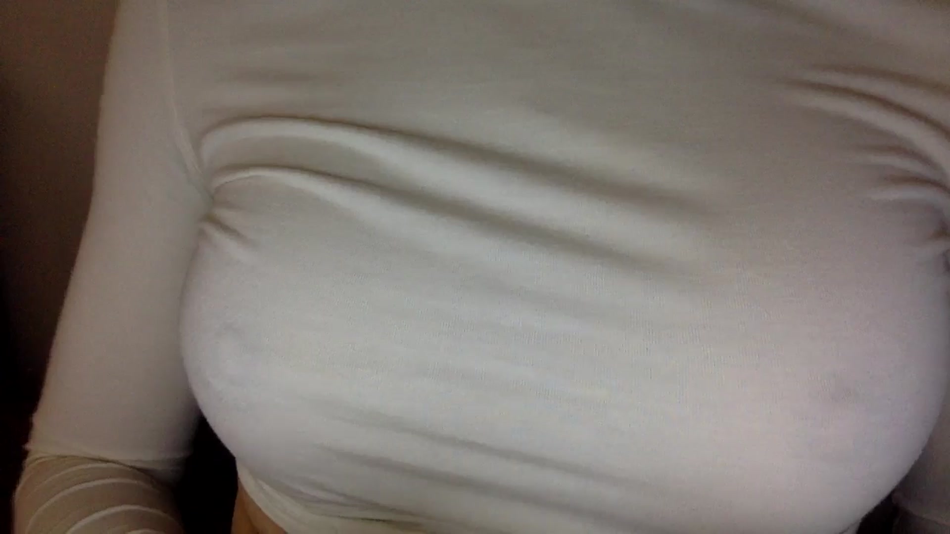 Gallery image thumbnail from EgoisticKitty's myfreecams stream on, 09/30/2024, 10:02 image 7 of 20
