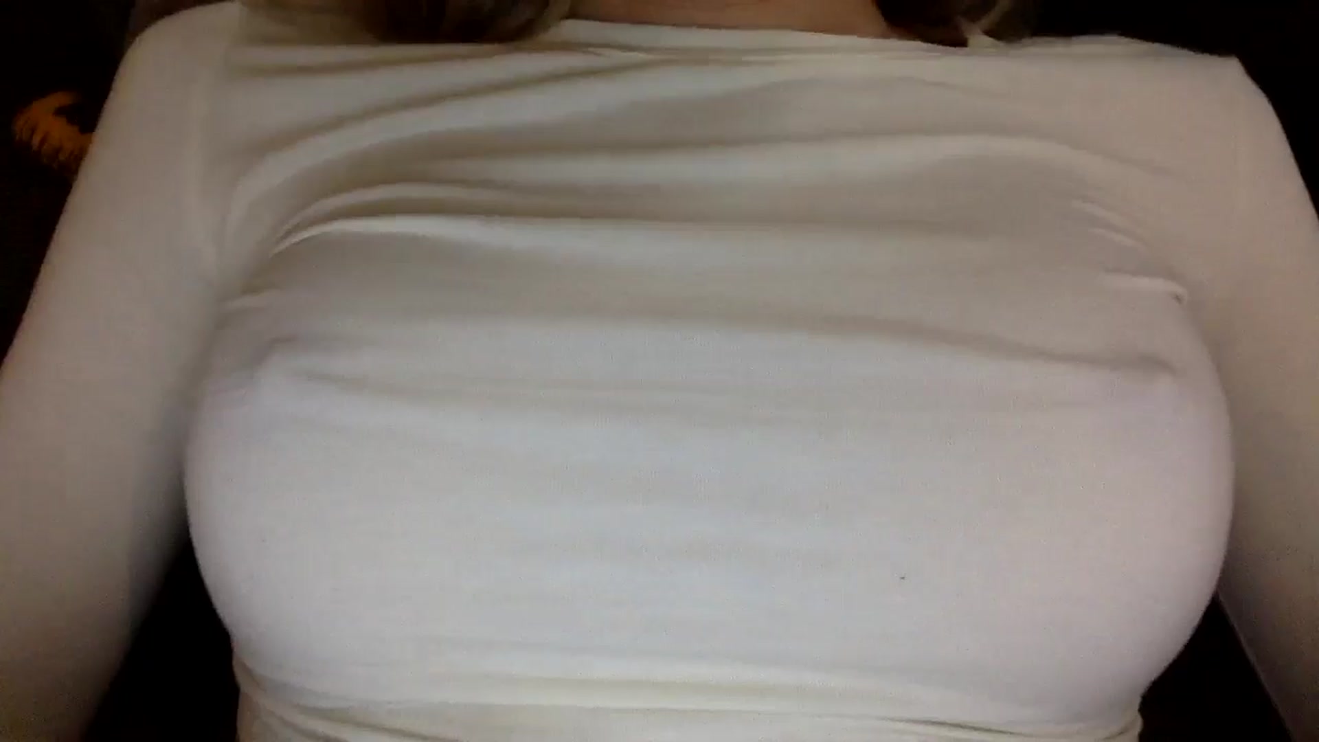 Gallery image thumbnail from EgoisticKitty's myfreecams stream on, 09/30/2024, 11:24 image 14 of 20
