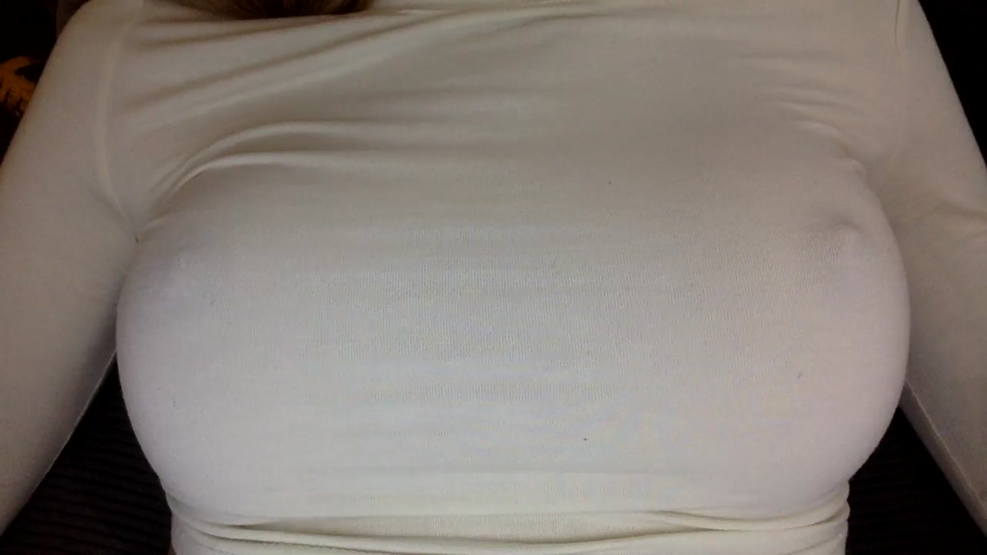 Gallery image thumbnail from EgoisticKitty's myfreecams stream on, 09/30/2024, 11:24 image 20 of 20