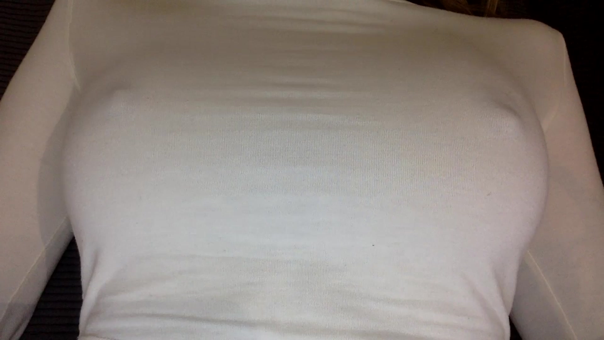 Gallery image thumbnail from EgoisticKitty's myfreecams stream on, 09/30/2024, 11:46 image 18 of 20