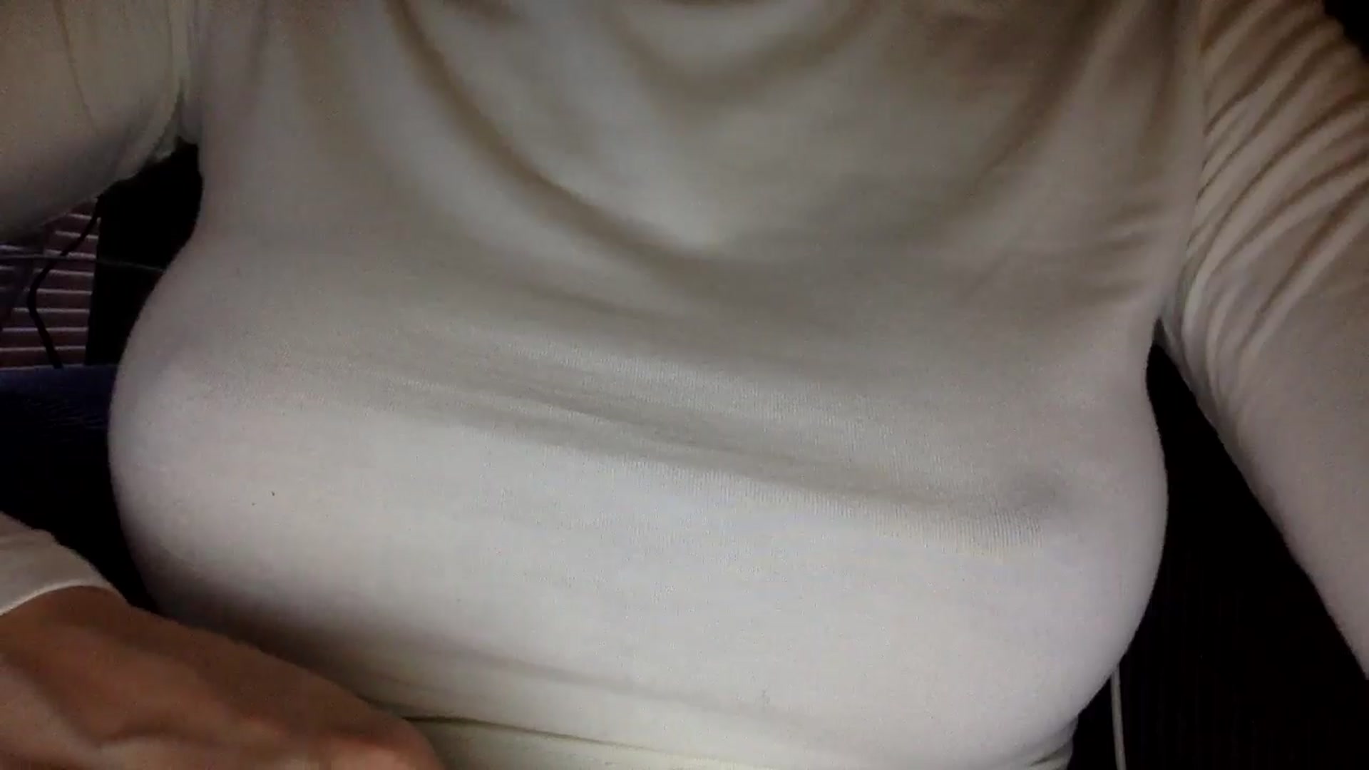 Gallery image thumbnail from EgoisticKitty's myfreecams stream on, 10/01/2024, 11:31 image 10 of 20