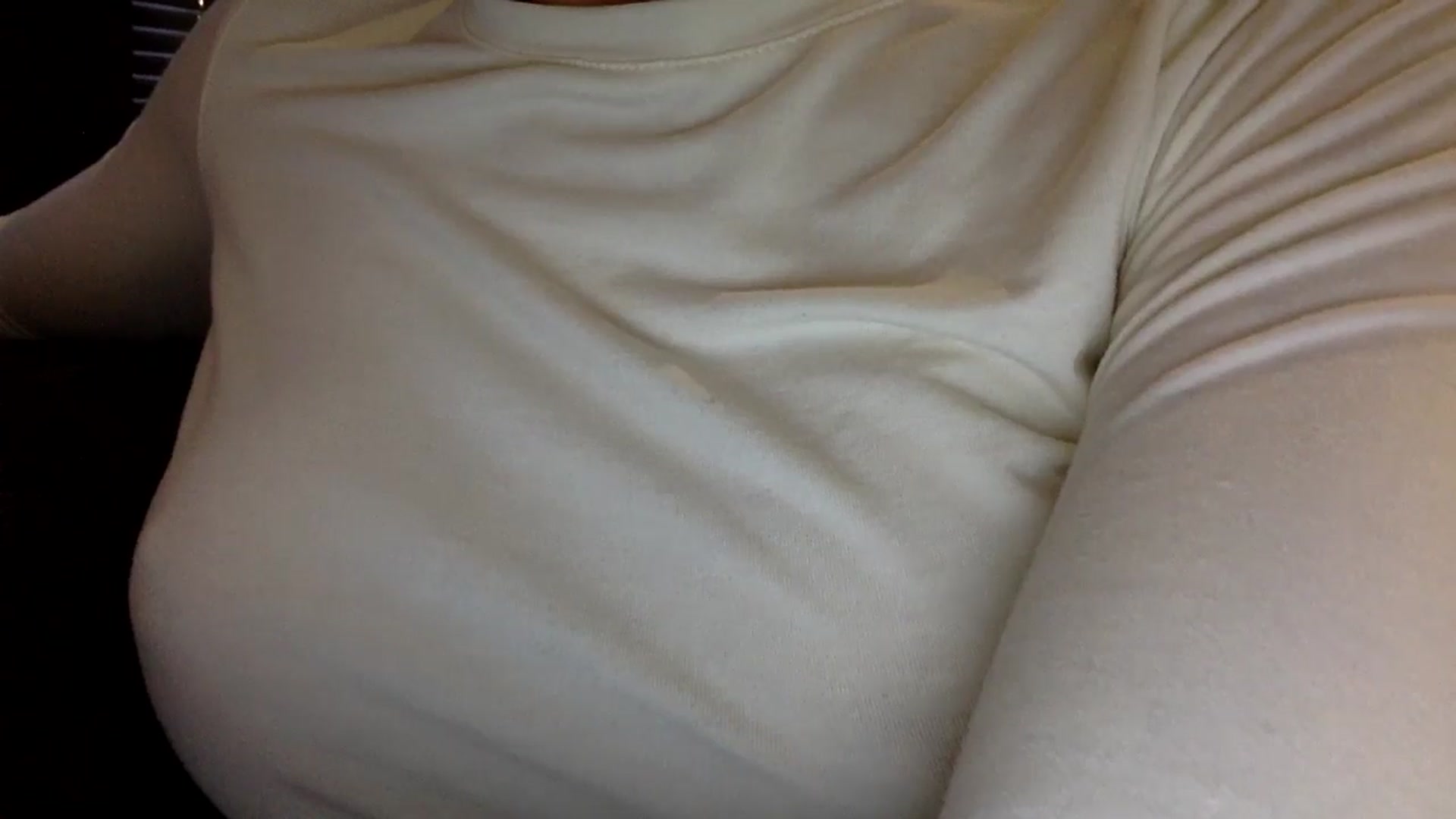 Gallery image thumbnail from EgoisticKitty's myfreecams stream on, 10/01/2024, 14:14 image 8 of 20