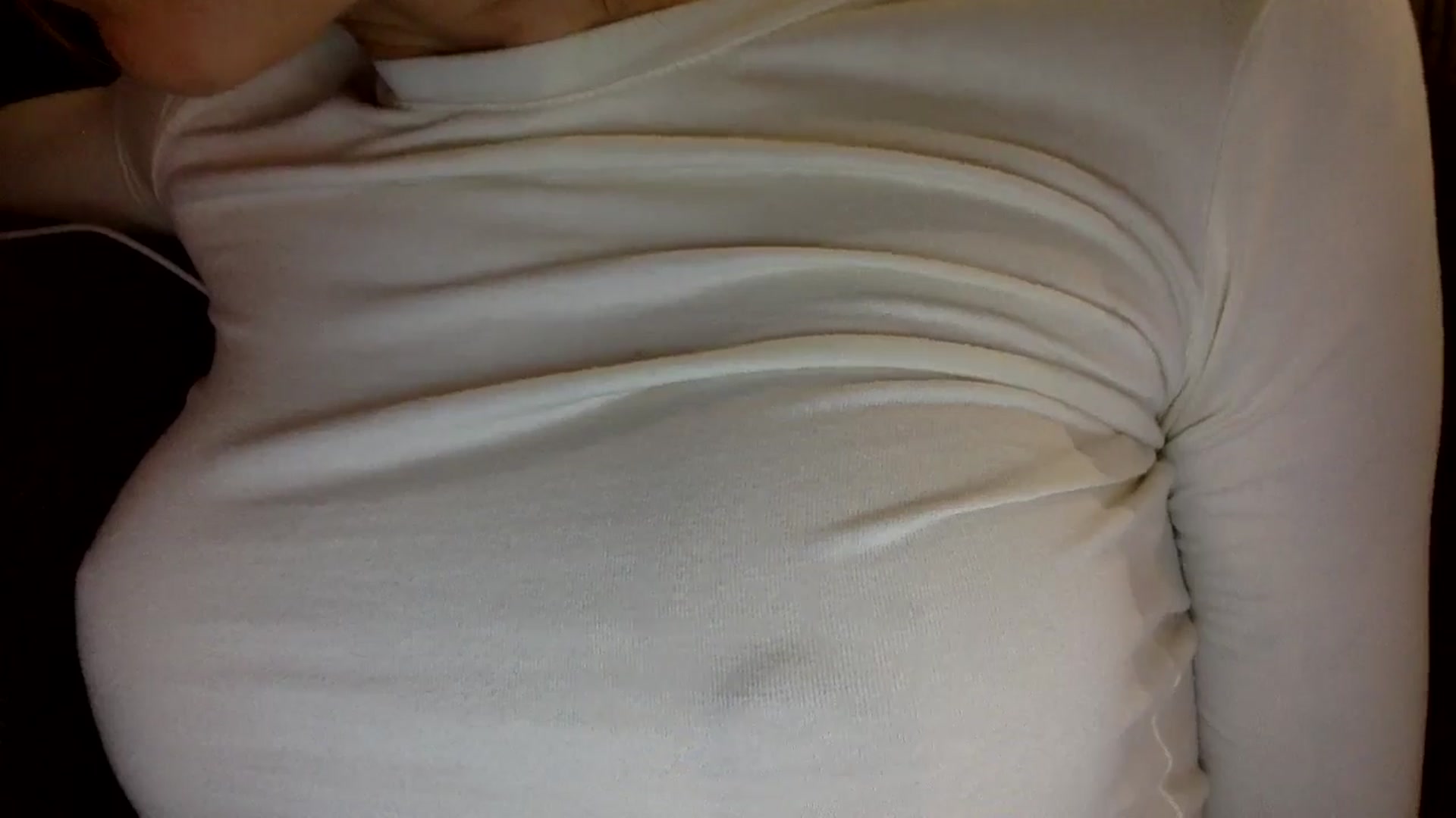Gallery image thumbnail from EgoisticKitty's myfreecams stream on, 10/01/2024, 17:51 image 16 of 20