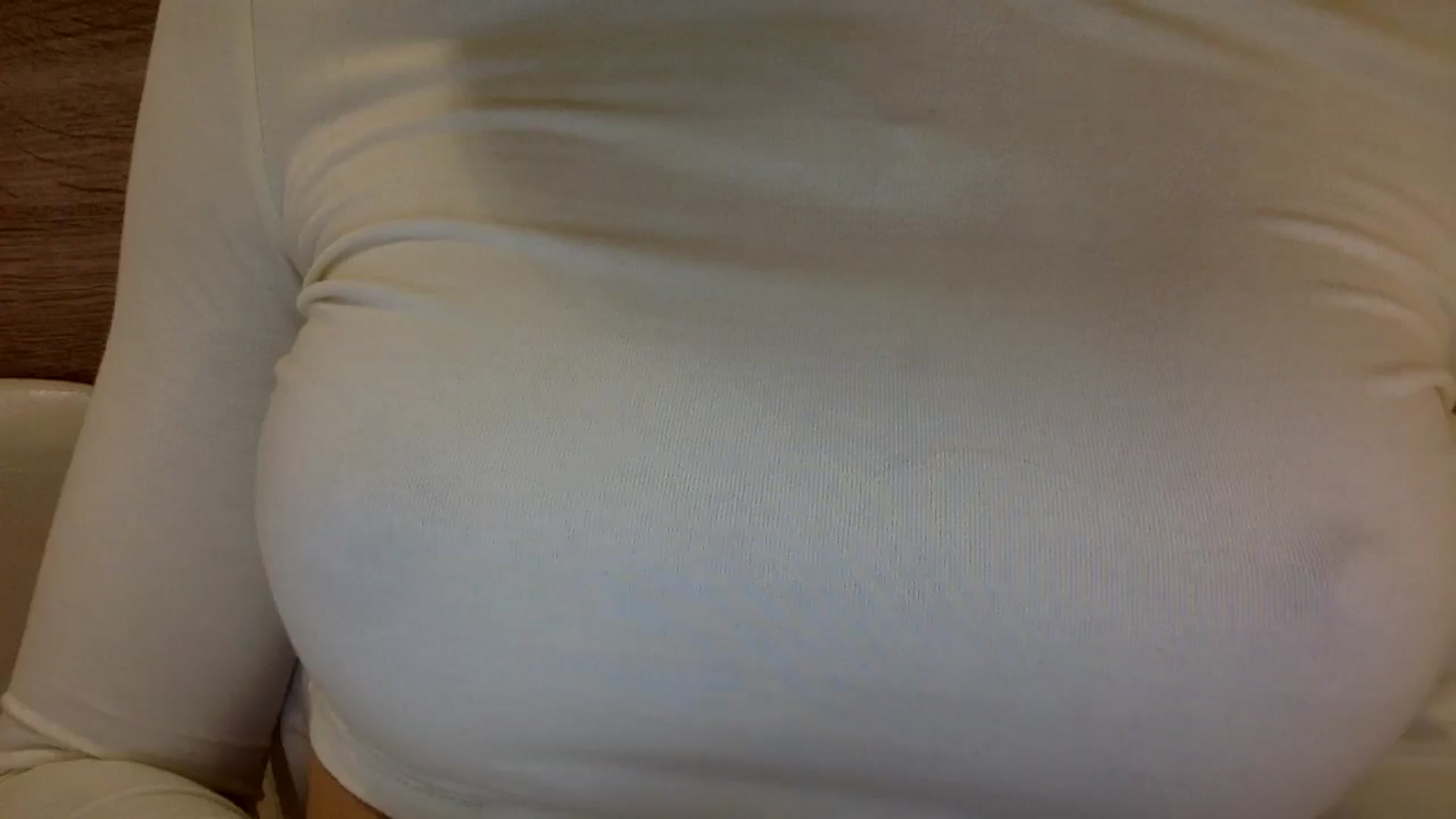 Gallery image thumbnail from EgoisticKitty's myfreecams stream on, 10/03/2024, 12:06 image 6 of 20