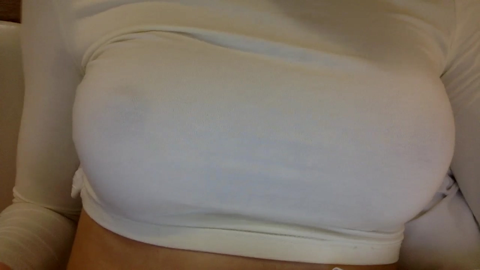 Gallery image thumbnail from EgoisticKitty's myfreecams stream on, 10/03/2024, 13:20 image 3 of 20