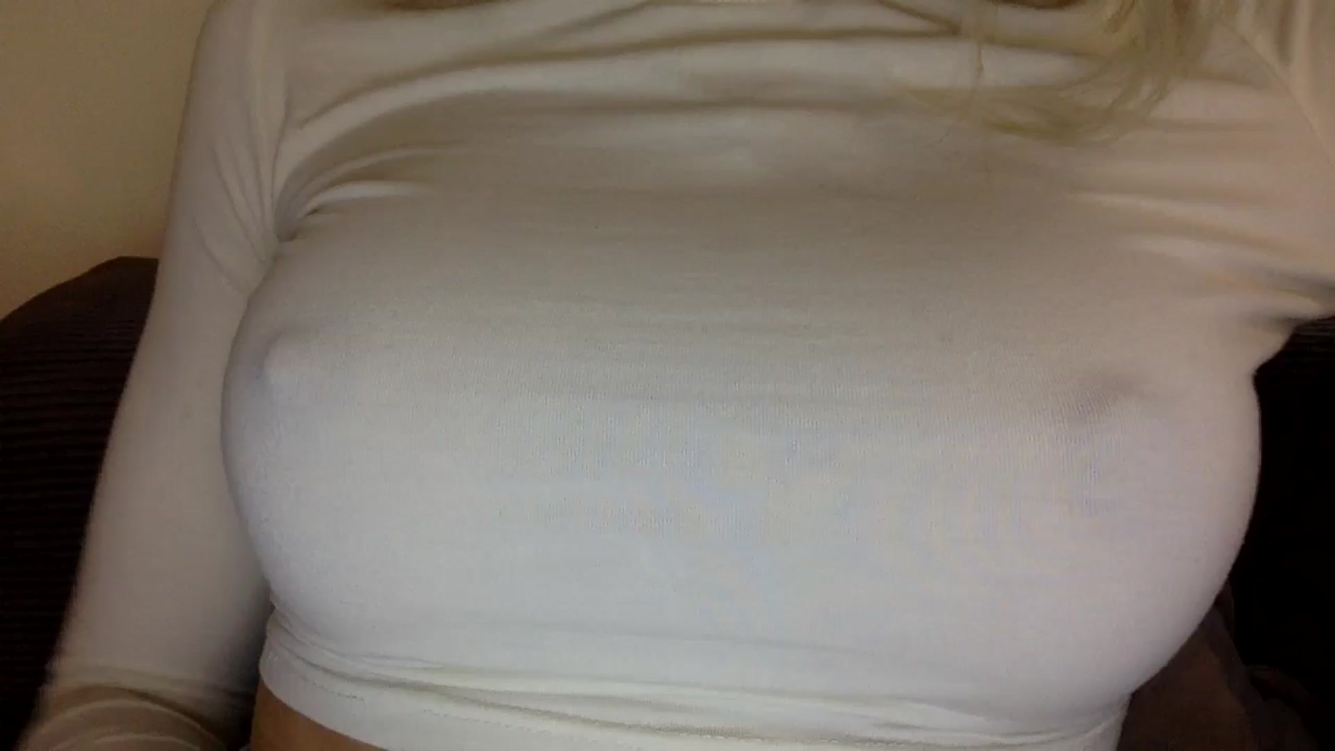Gallery image thumbnail from EgoisticKitty's myfreecams stream on, 10/06/2024, 11:35 image 15 of 20